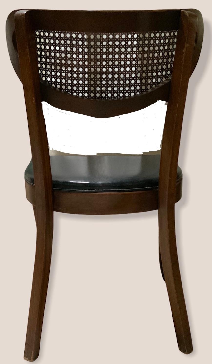 Danish Style Wood Caned Back Chair In Good Condition For Sale In Guaynabo, PR
