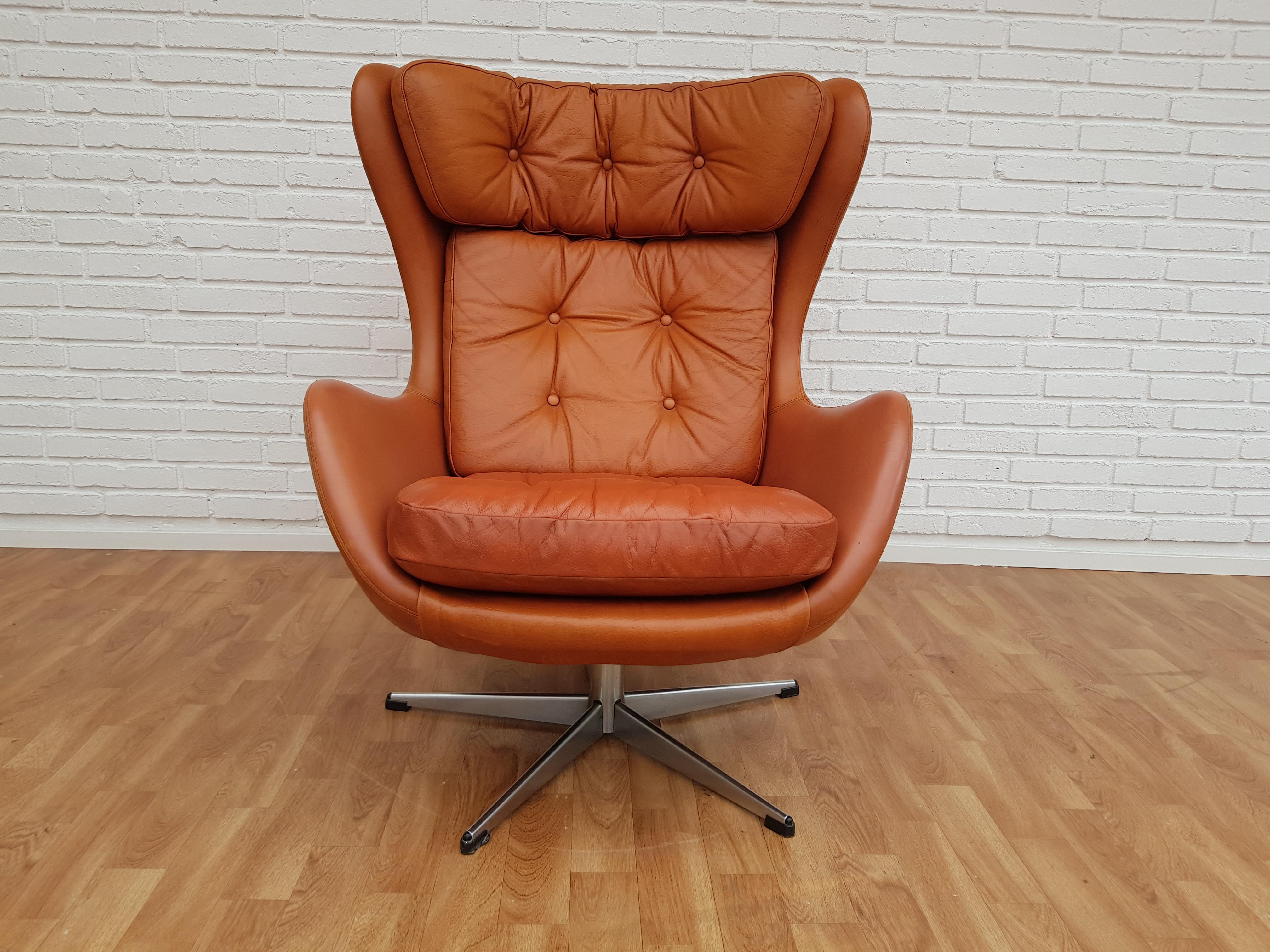 Dänischer drehbarer Loungesessel, Henry Walter Klein für Bramin, 1970er Jahre, Renewed Leder (Skandinavische Moderne)