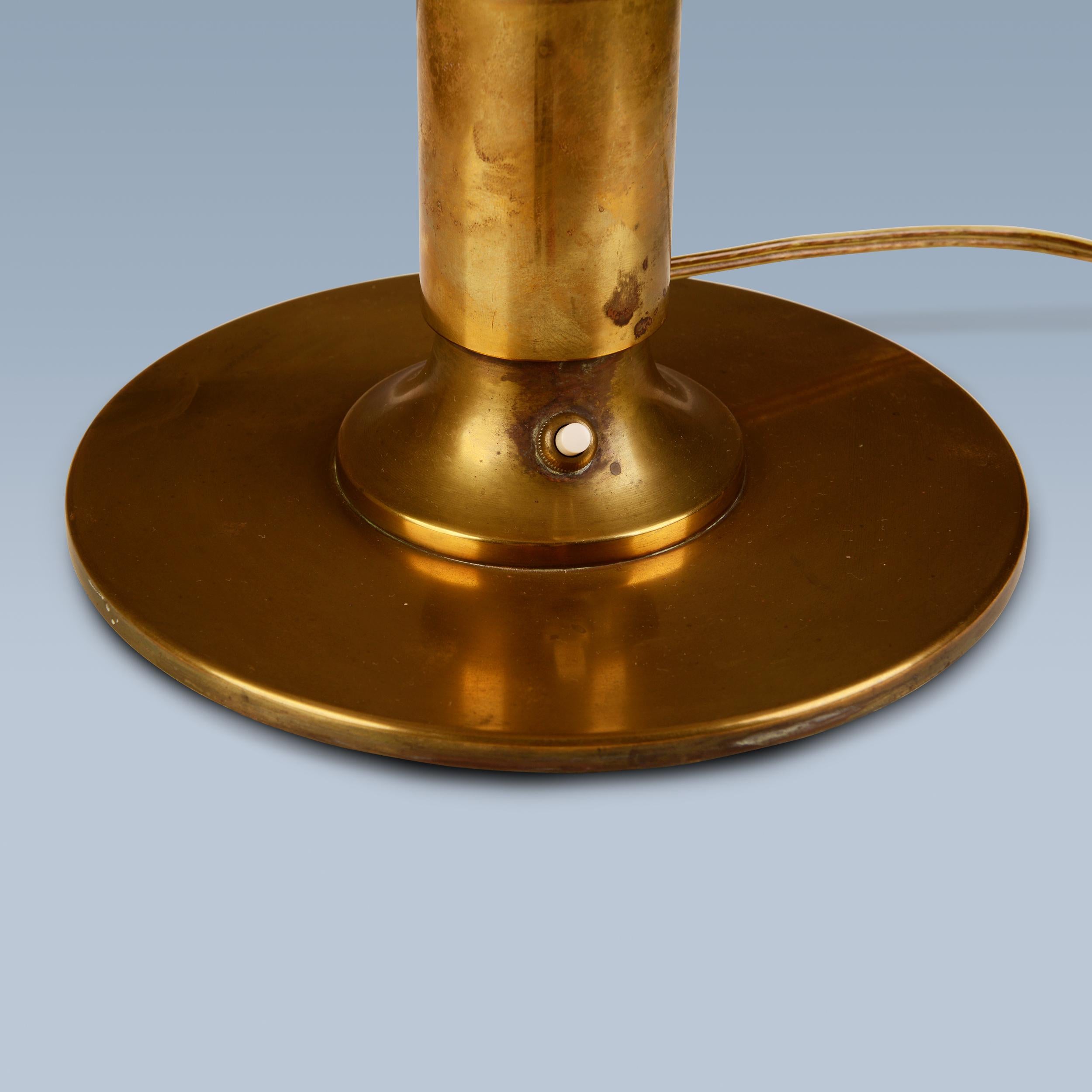 Scandinavian Modern Danish table lamp with brass foot, topshade and matt amber coloured glass stem  For Sale