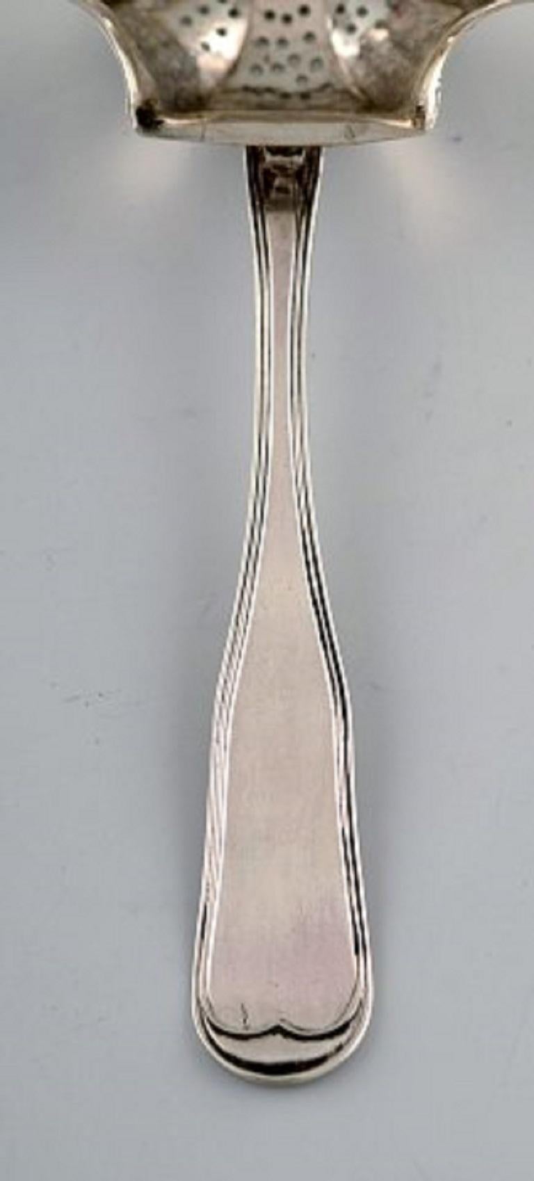 Danish Tea Strainer in Silver, Dated 1950 In Good Condition In Copenhagen, DK