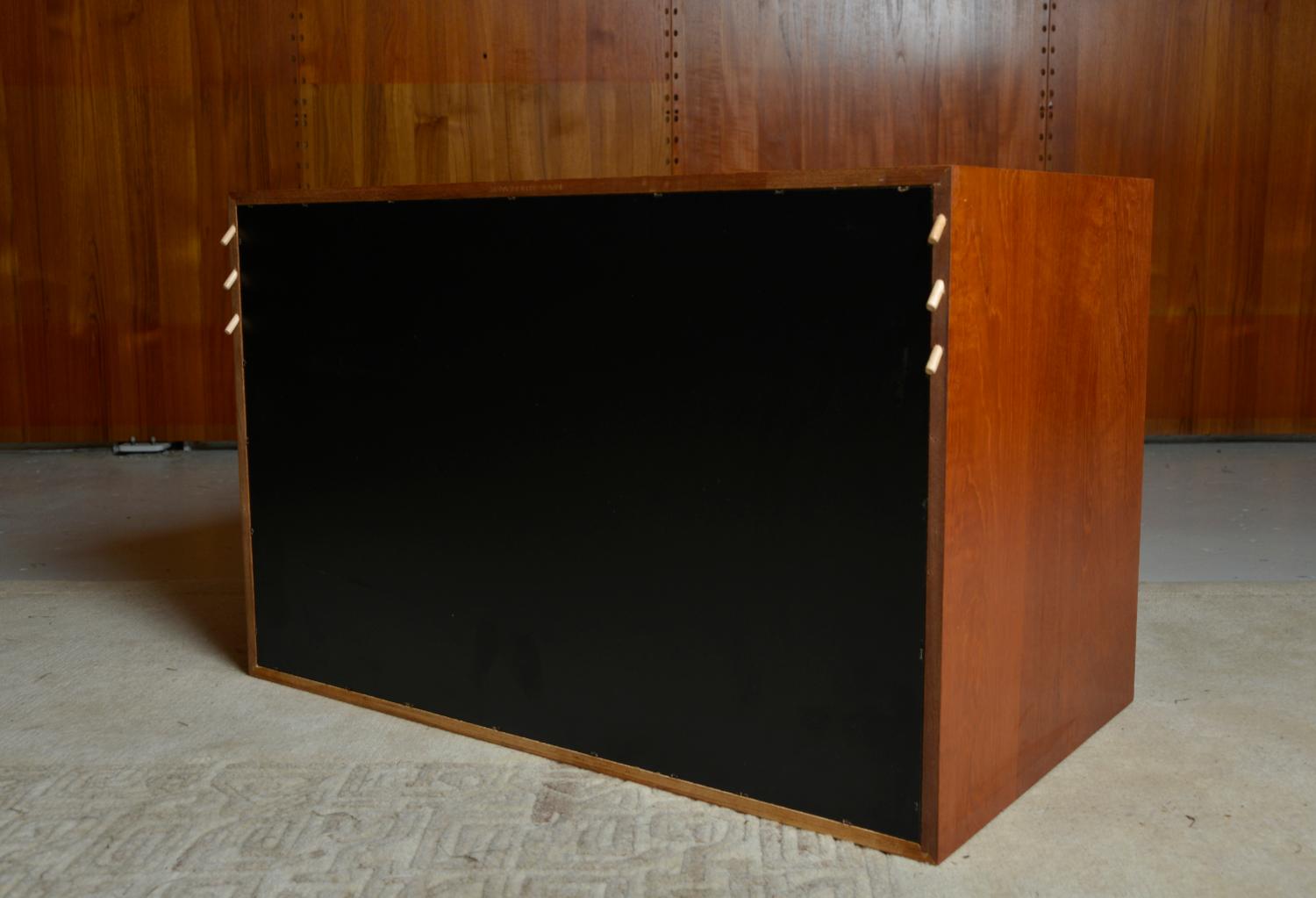 Modulares Regalsystem aus dänischem Teakholz, 4-Bay Cado-Wandschrank, Bar-Schreibtisch Paul Cadovius 11