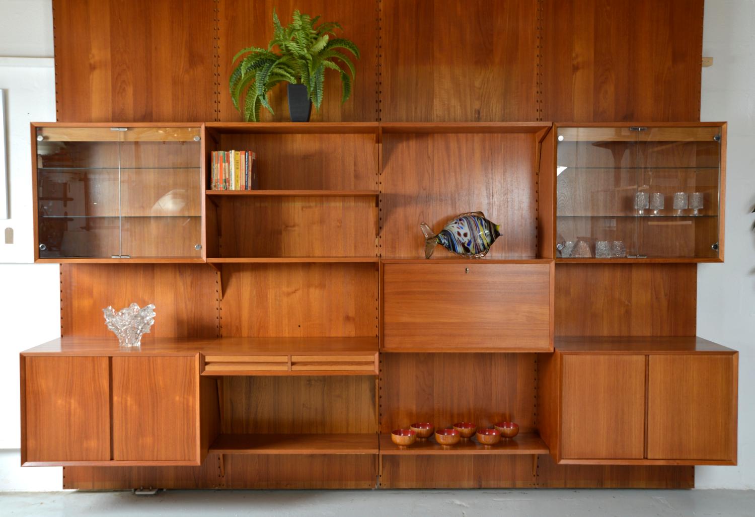 Modulares Regalsystem aus dänischem Teakholz, 4-Bay Cado-Wandschrank, Bar-Schreibtisch Paul Cadovius (Dänisch)