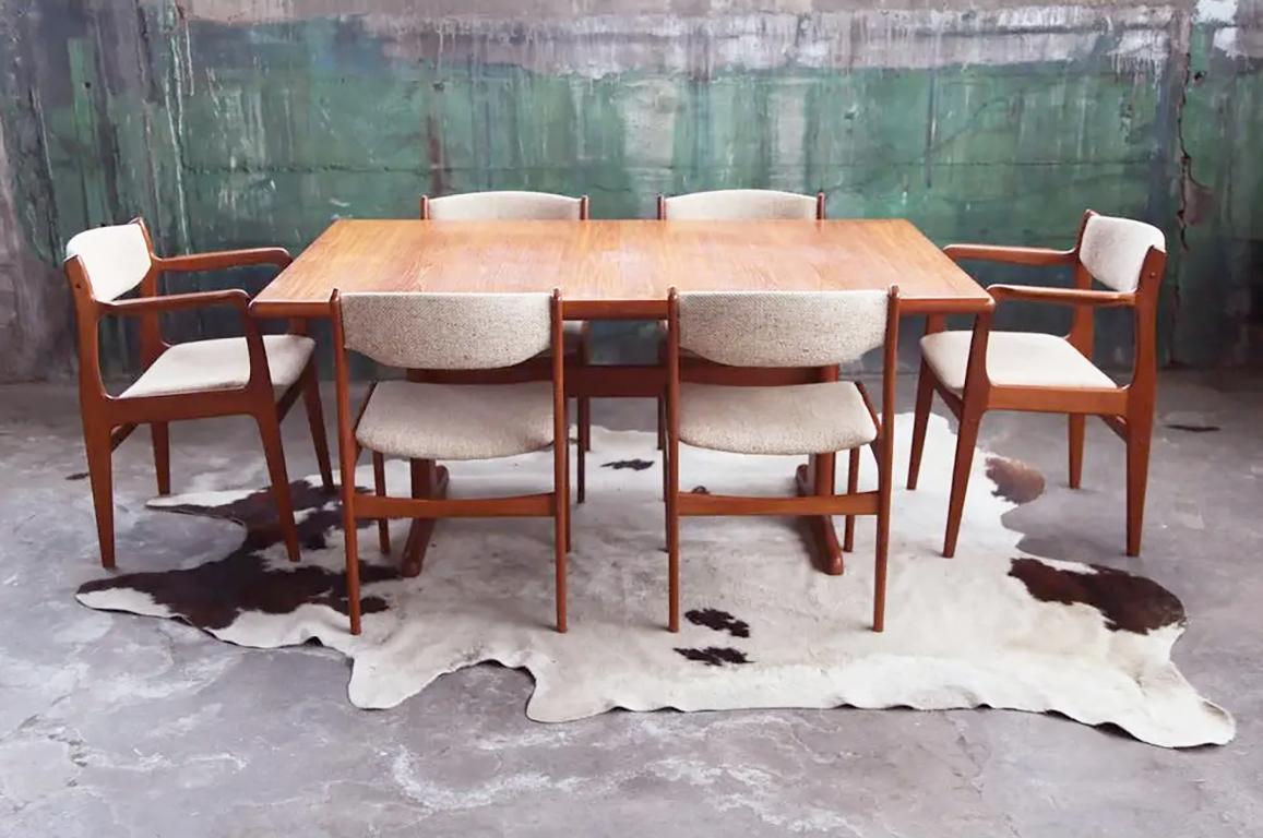 Table de salle à manger danoise en teck Benny A Linden 60s 70s + 6 chaises en teck Benny Linden Set of 7 en vente 7