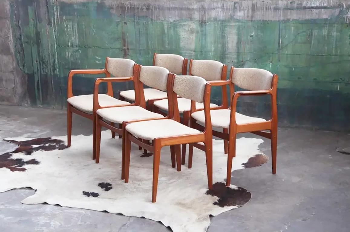 Danois Table de salle à manger danoise en teck Benny A Linden 60s 70s + 6 chaises en teck Benny Linden Set of 7 en vente