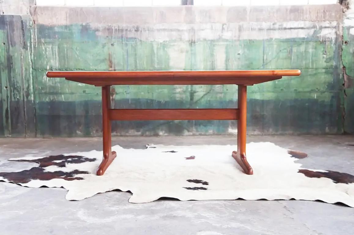 Table de salle à manger danoise en teck Benny A Linden 60s 70s + 6 chaises en teck Benny Linden Set of 7 en vente 1