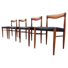 Sedie da pranzo danesi in teak e pelle nera, H. W. Klein, Bramin 1960, set di 4 pezzi