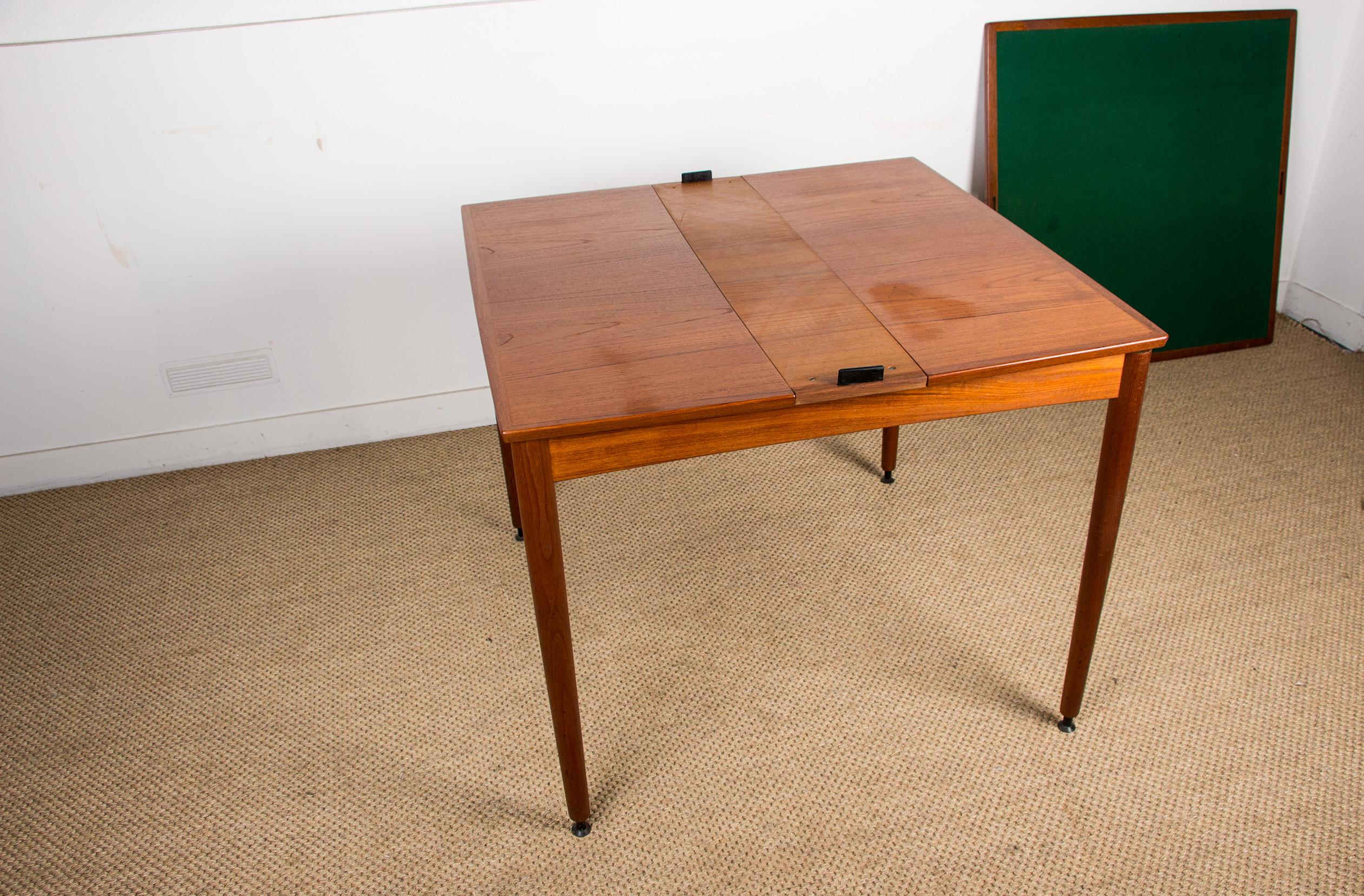 Mesa danesa de teca y fieltro, extensible y reversible, comedor o juegos Hundevad. en venta 8