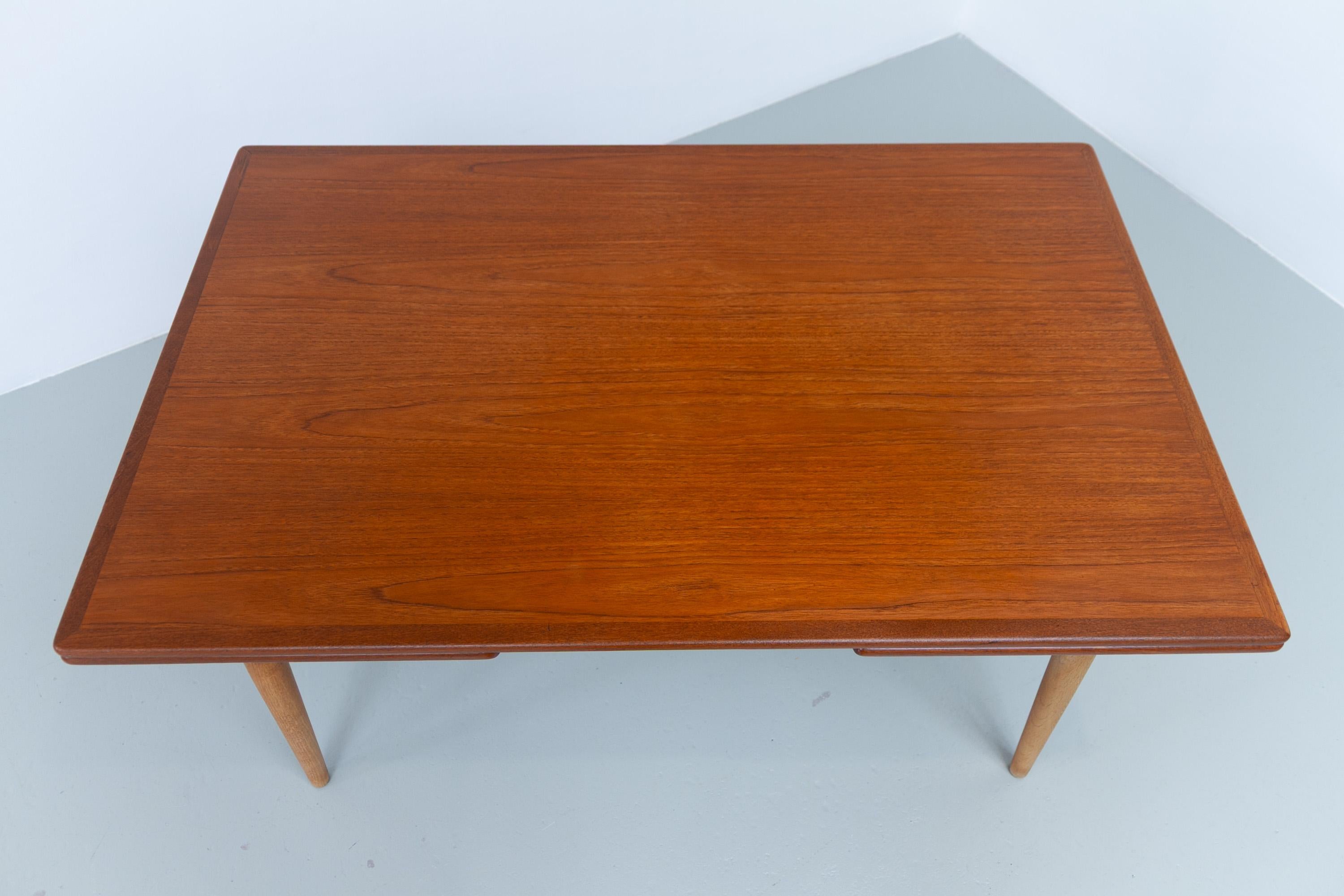 Danish Teak and Oak AT-312 Dining Table by Hans Wegner for Andreas Tuck, 1960s en venta 7