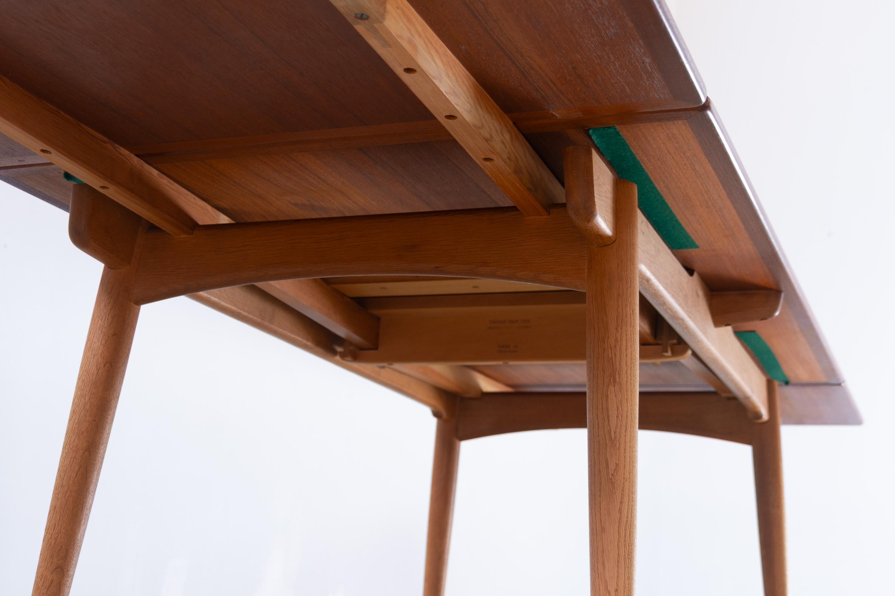 Danish Teak and Oak AT-312 Dining Table by Hans Wegner for Andreas Tuck, 1960s mediados del siglo XX en venta