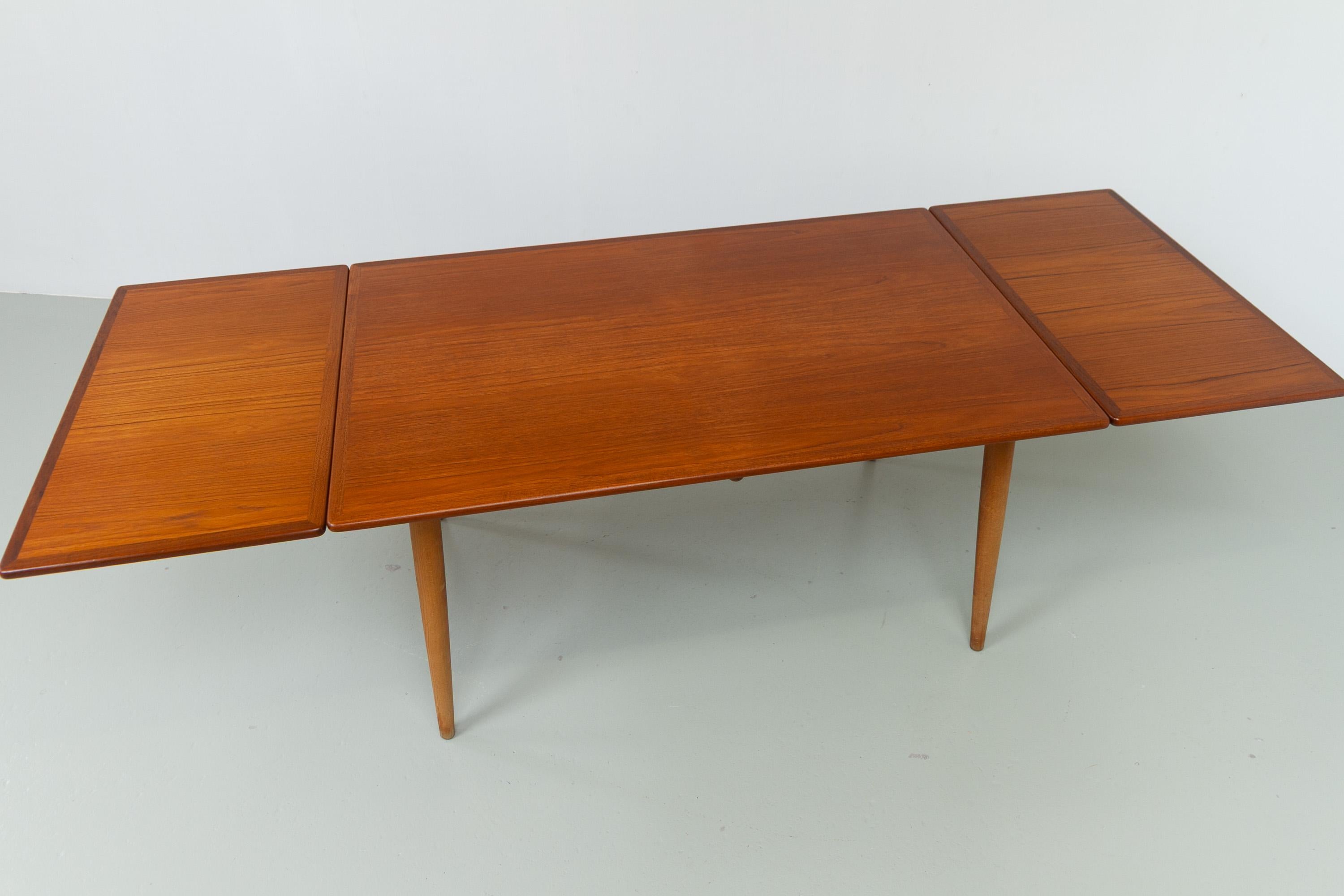 Danish Teak and Oak AT-312 Dining Table by Hans Wegner for Andreas Tuck, 1960s Roble en venta