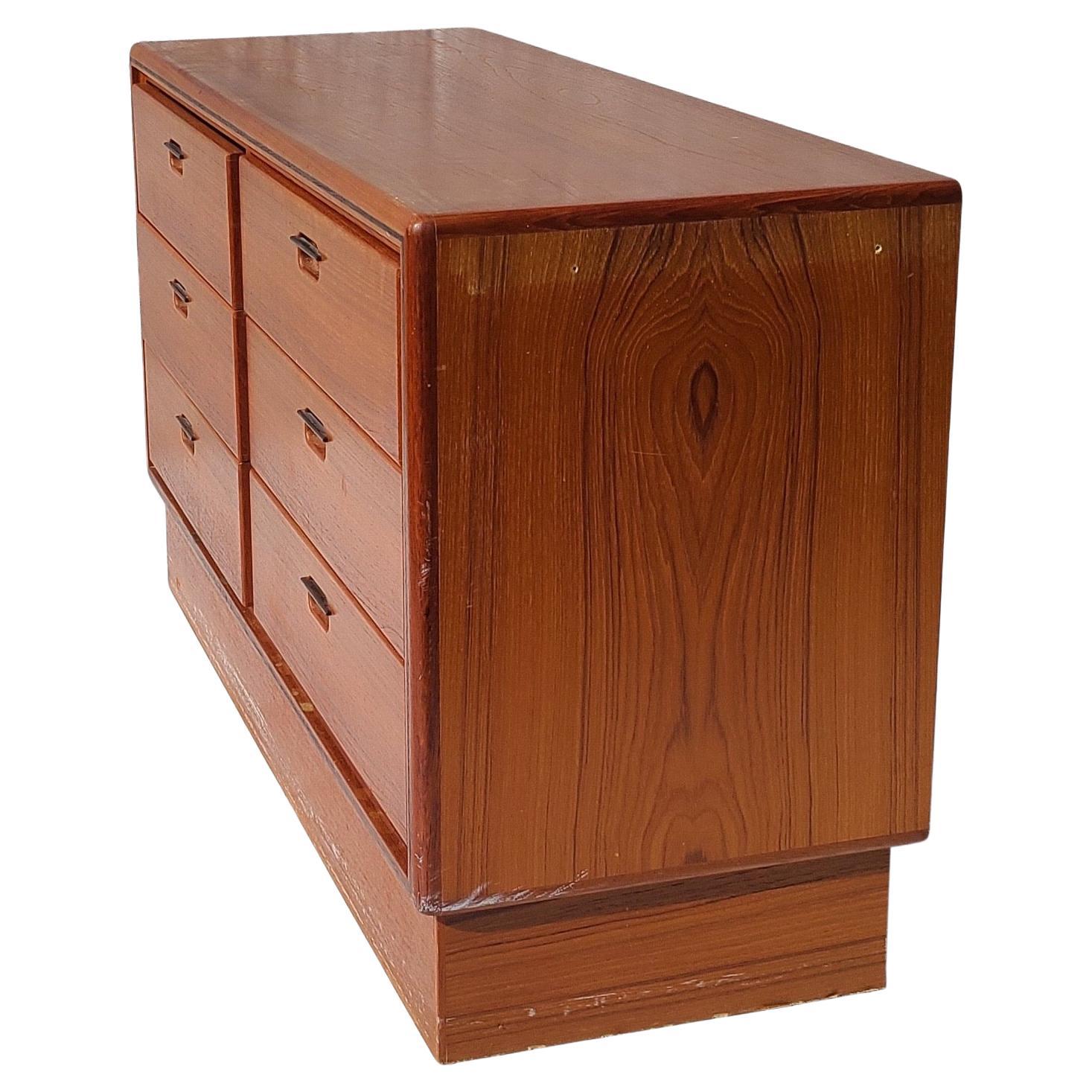 Danish Teak and Wenge 6 Drawer Chest Denmark EMC Mobler 3