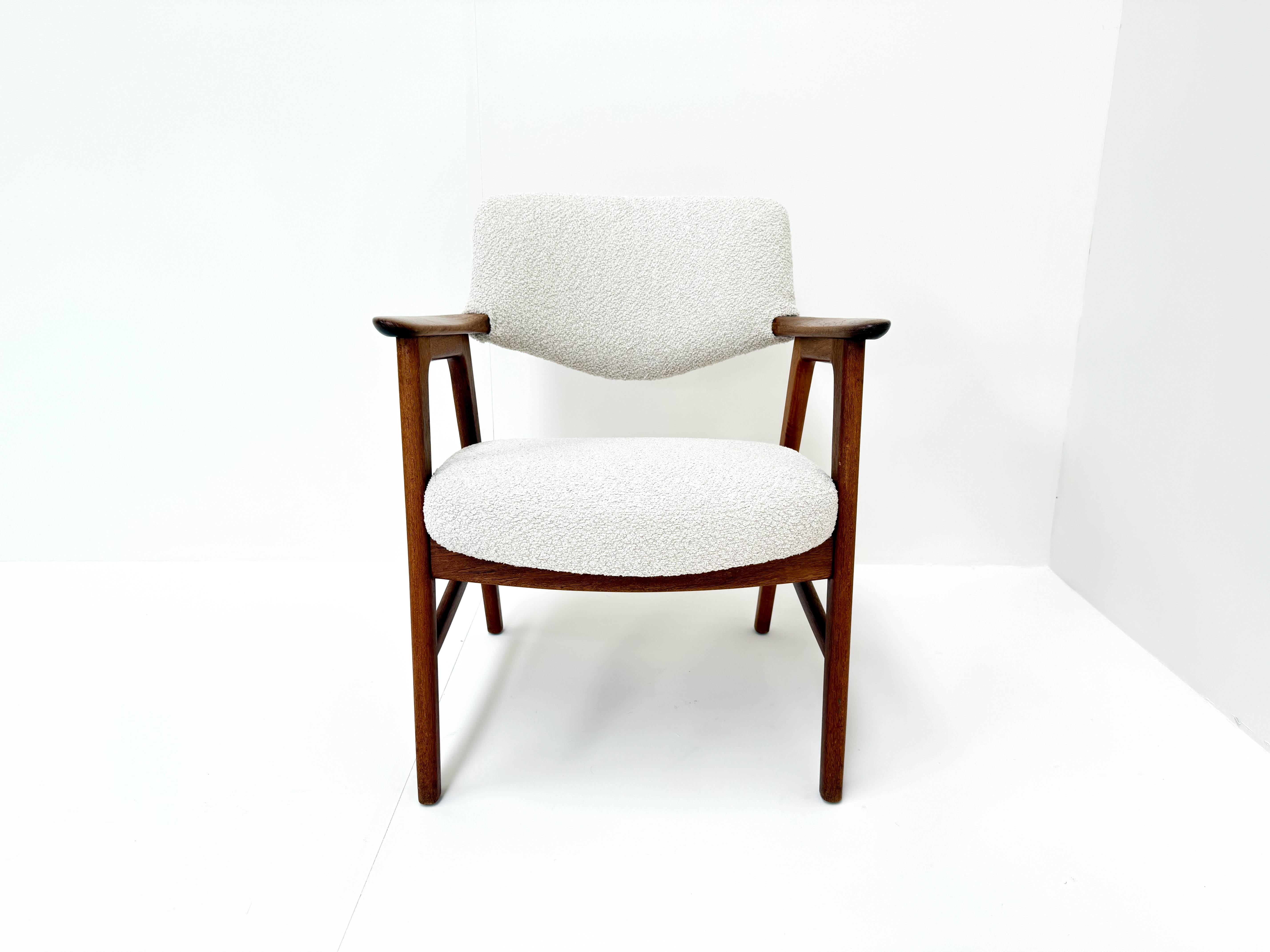 Textile Danish Teak Armchair by Erik Kirkegaard, Model 42, 1960s For Sale