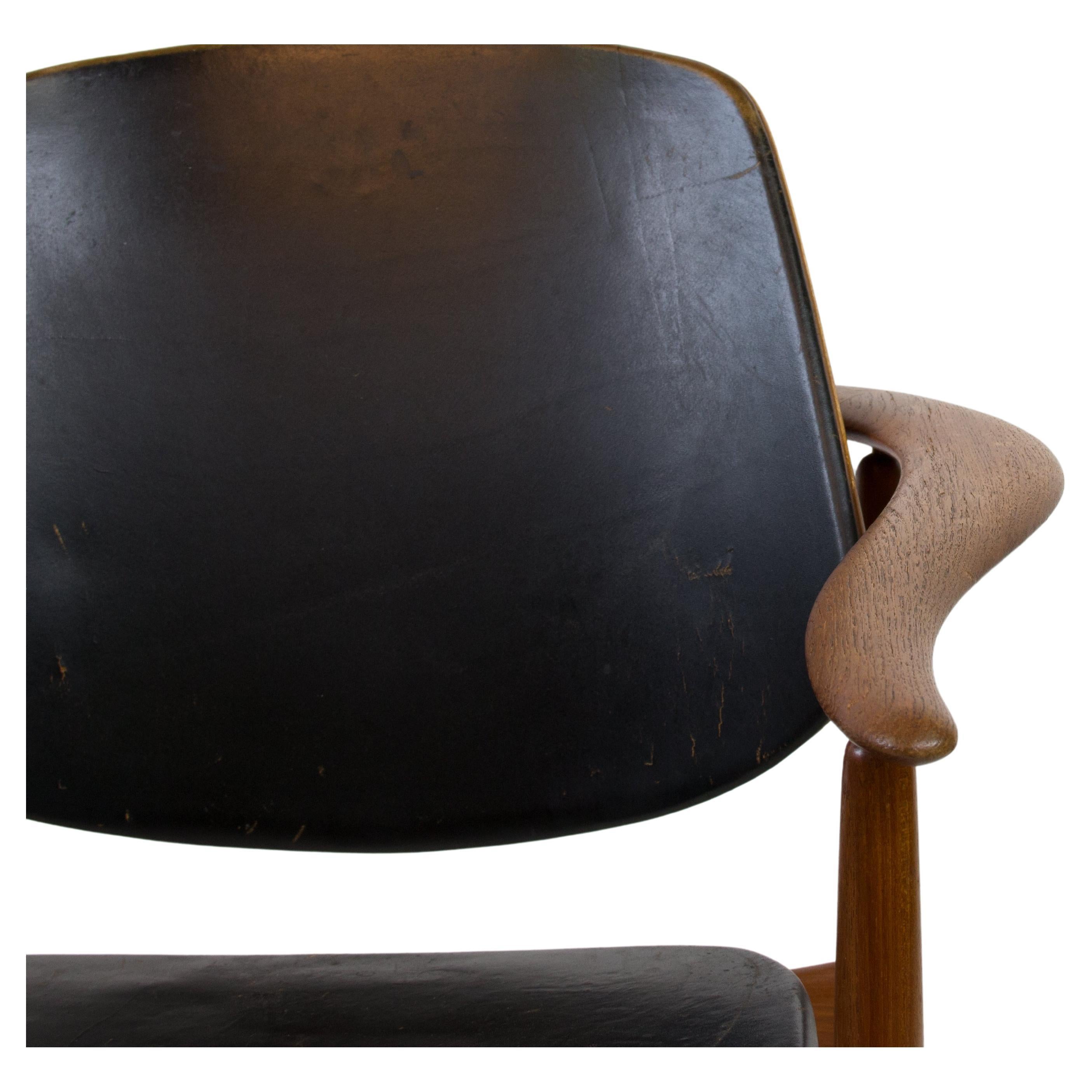 Danish teak armchair "Captain´s chair" by Arne Hovmand Olsen  For Sale
