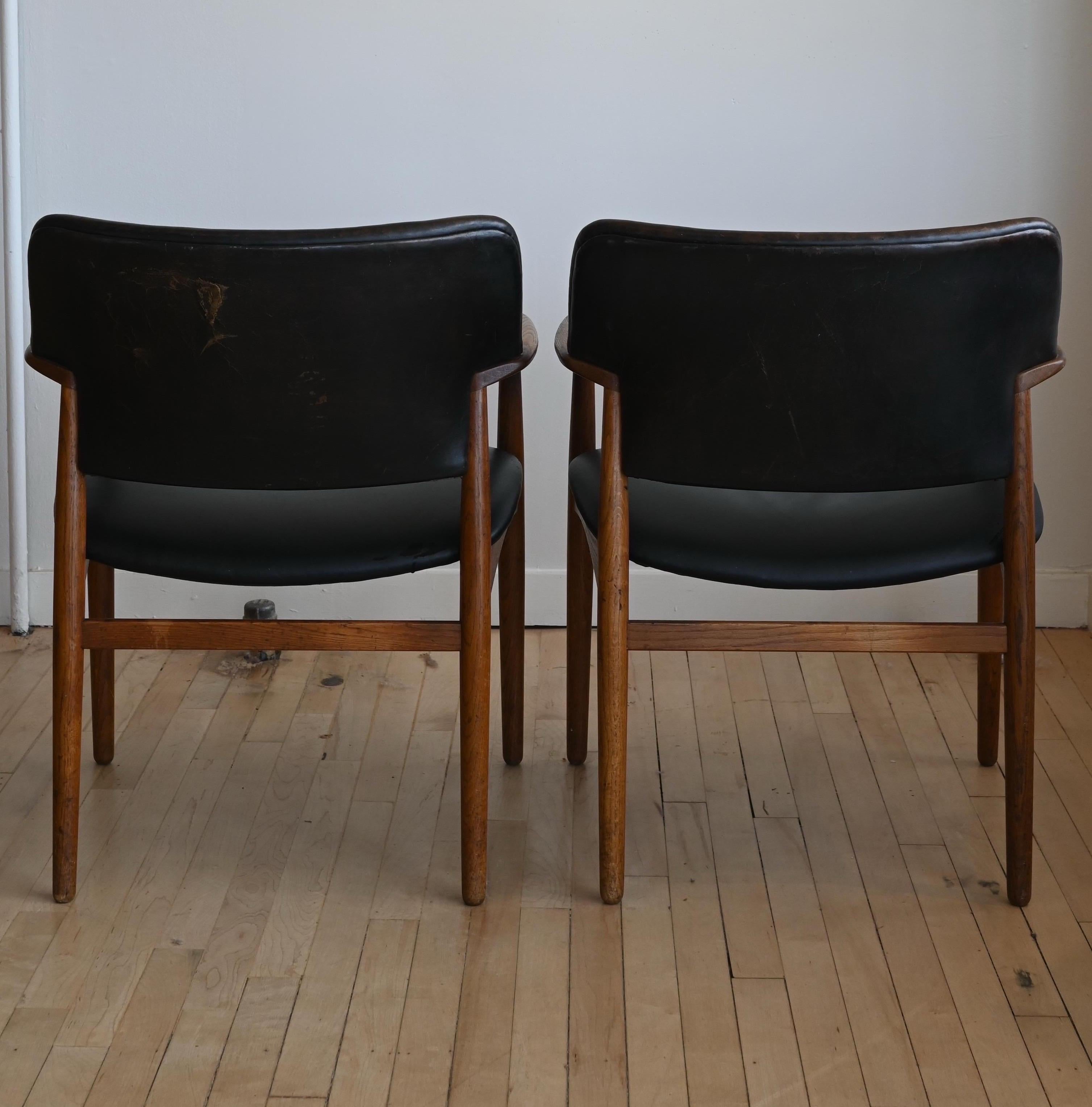 Danish Teak Armchairs, a pair For Sale 3