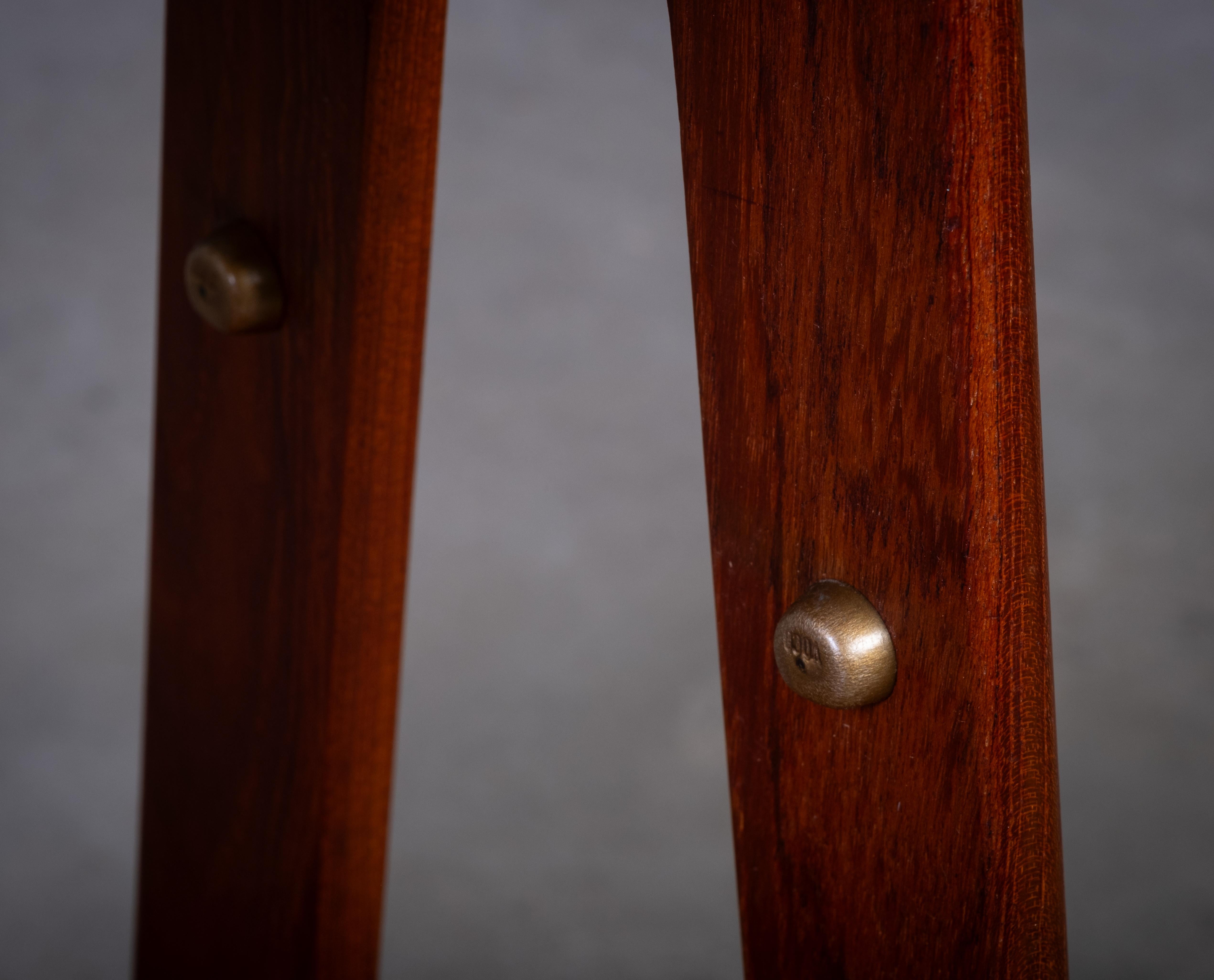 Danish Teak Bar / Serving Trolley with Champagne Bucket, 1960s For Sale 5