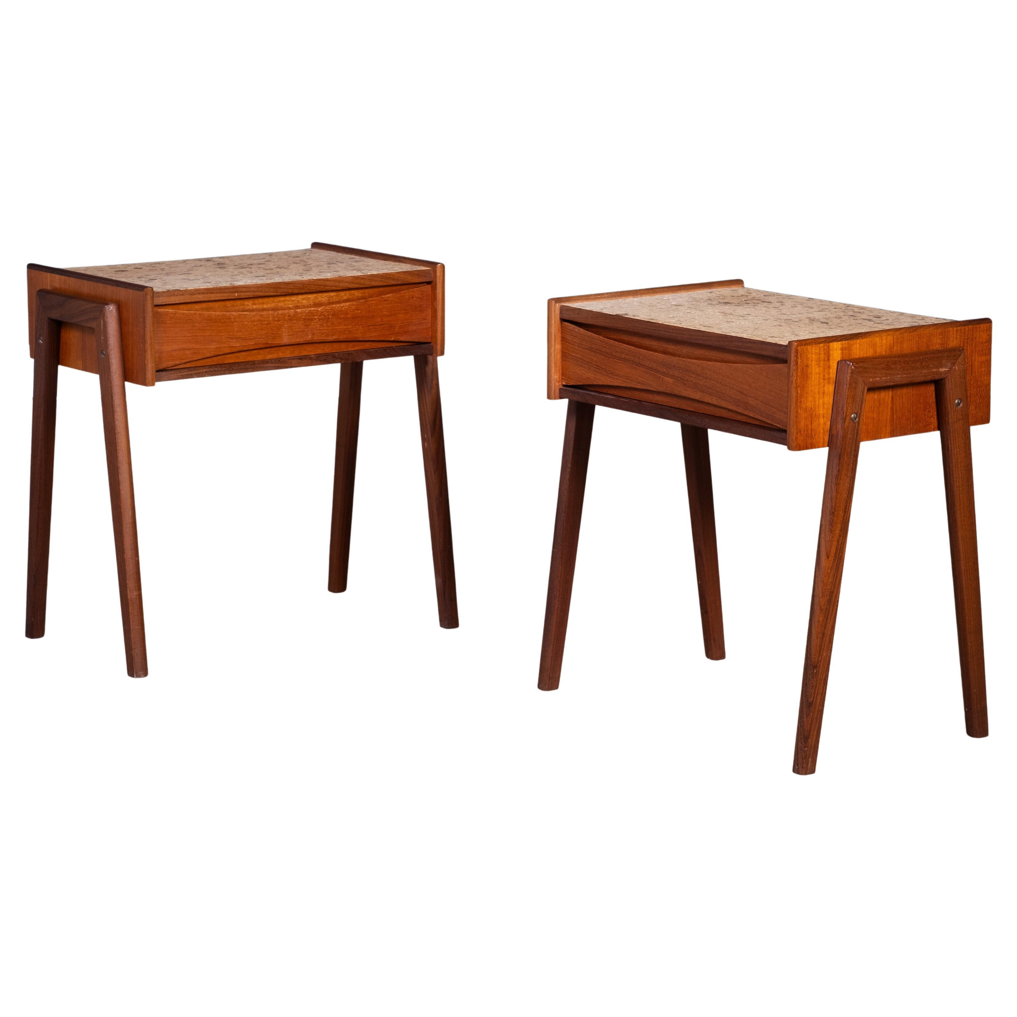 Comodini danesi in teak con piano in sughero di Ølholm Møbelfabrik, anni '60, Set di 2