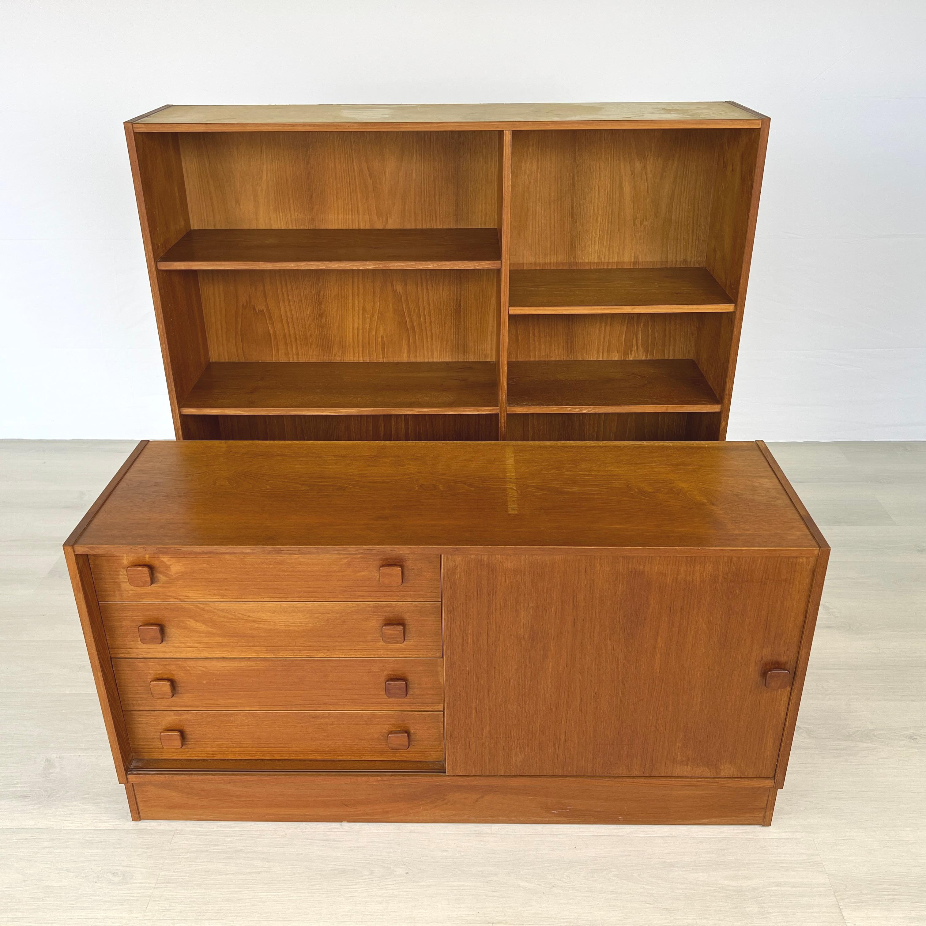 Mobile libreria danese in teak in vendita 8
