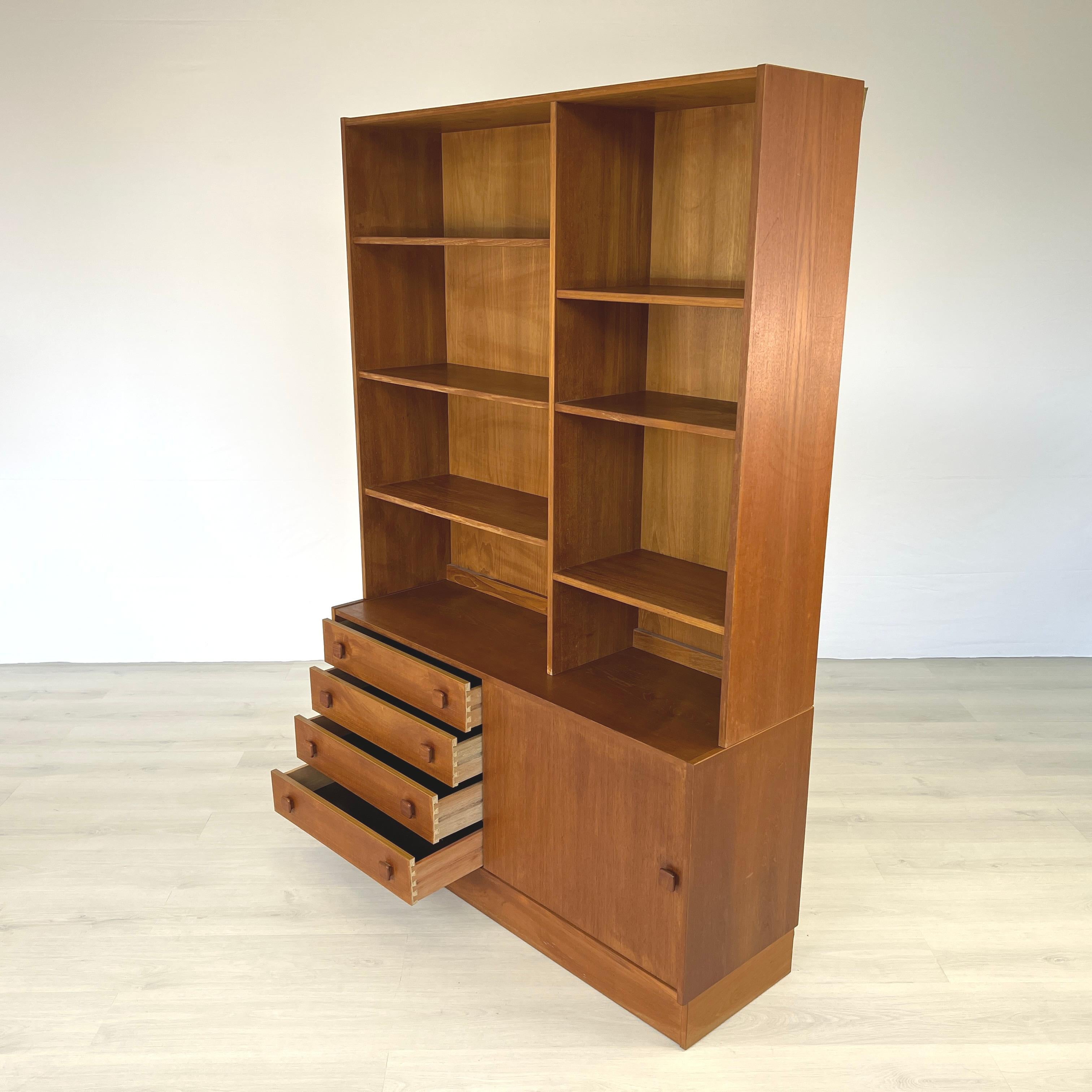 Danese Mobile libreria danese in teak in vendita