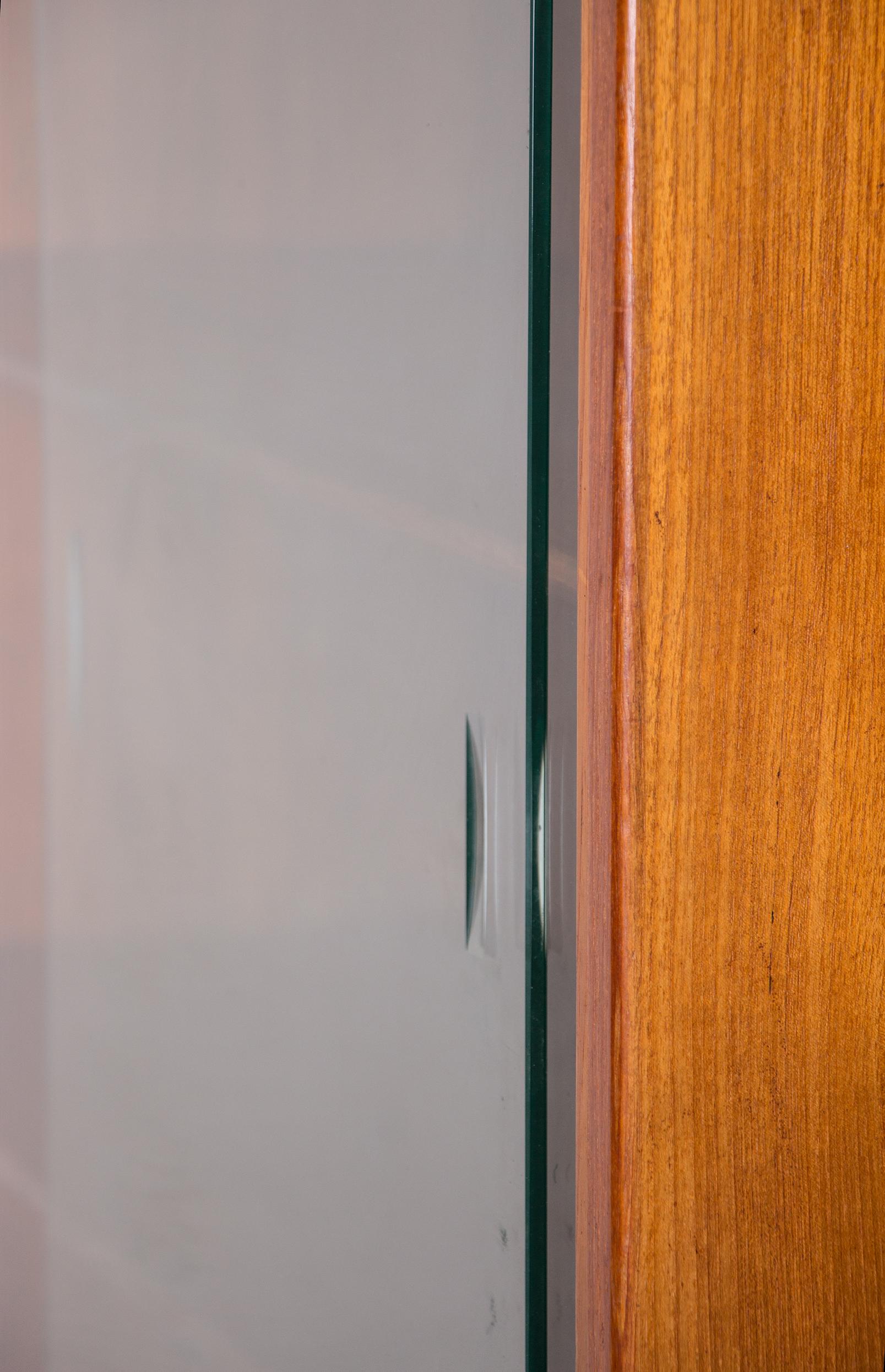 Danish Teak Bookcase, Showcase by Borge Mogensen for Soborg Mobelfabrik 1960. For Sale 14