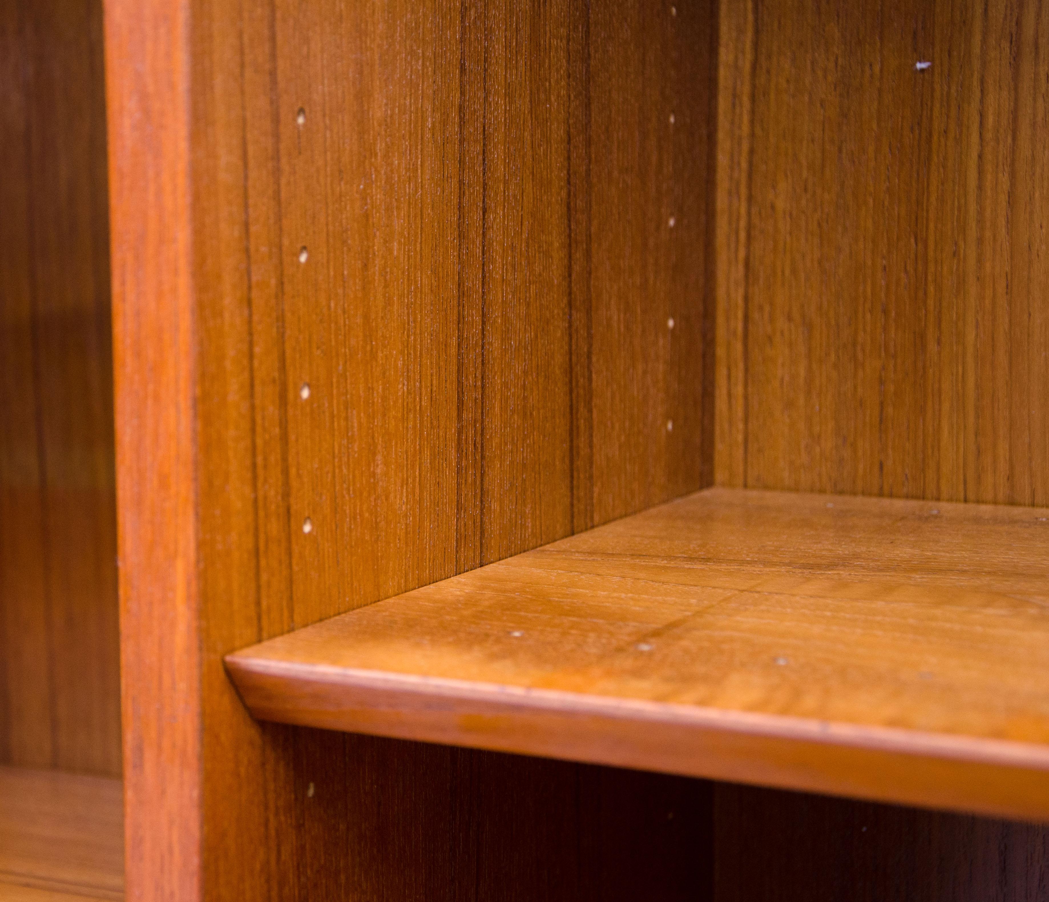 Danish Teak Cabinet and Bookcase Poul Hundevad In Good Condition In Crockett, CA