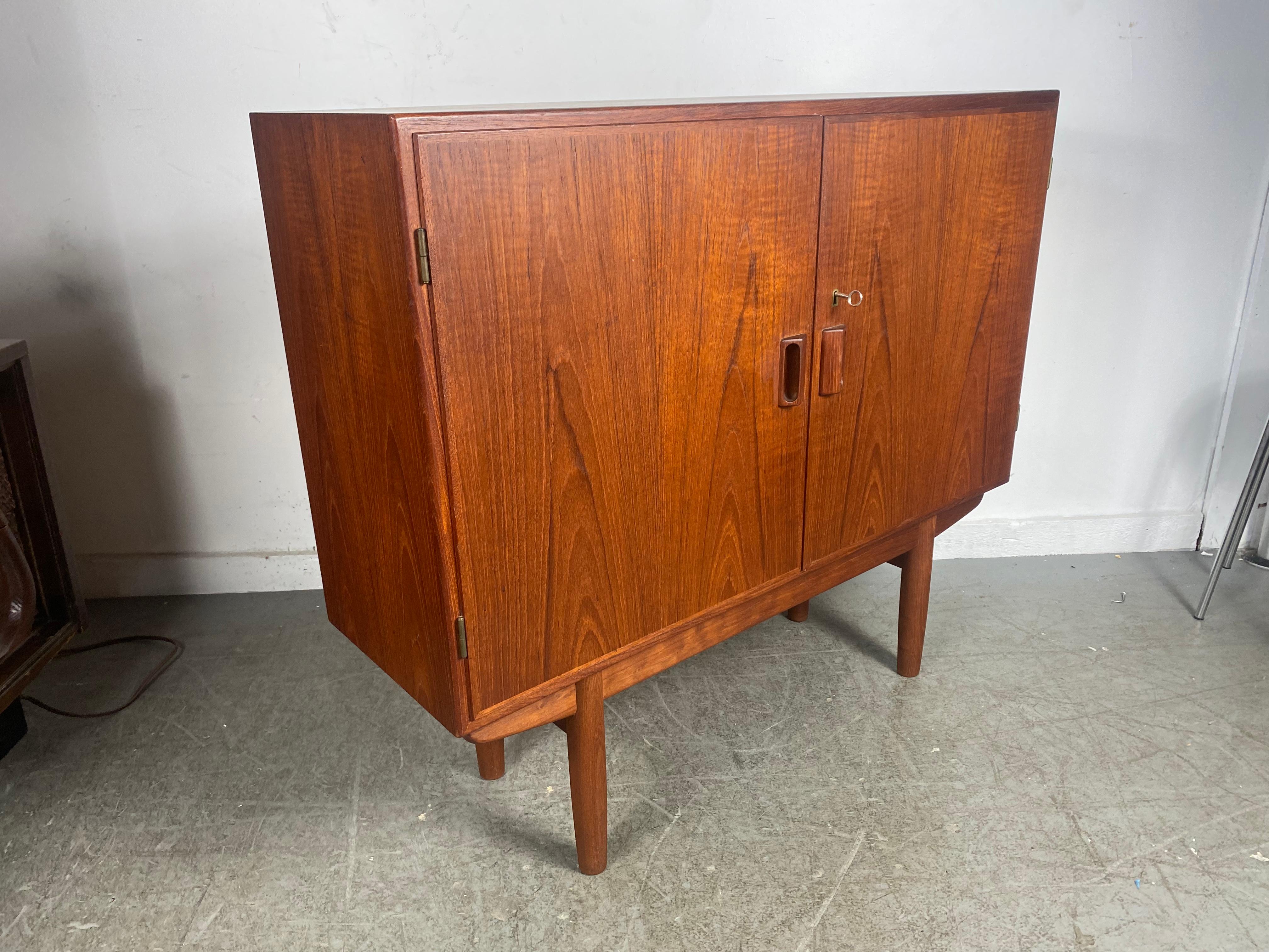 Danish Teak Cabinet by Børge Mogensen for Søborg Furniture, 1950s 1