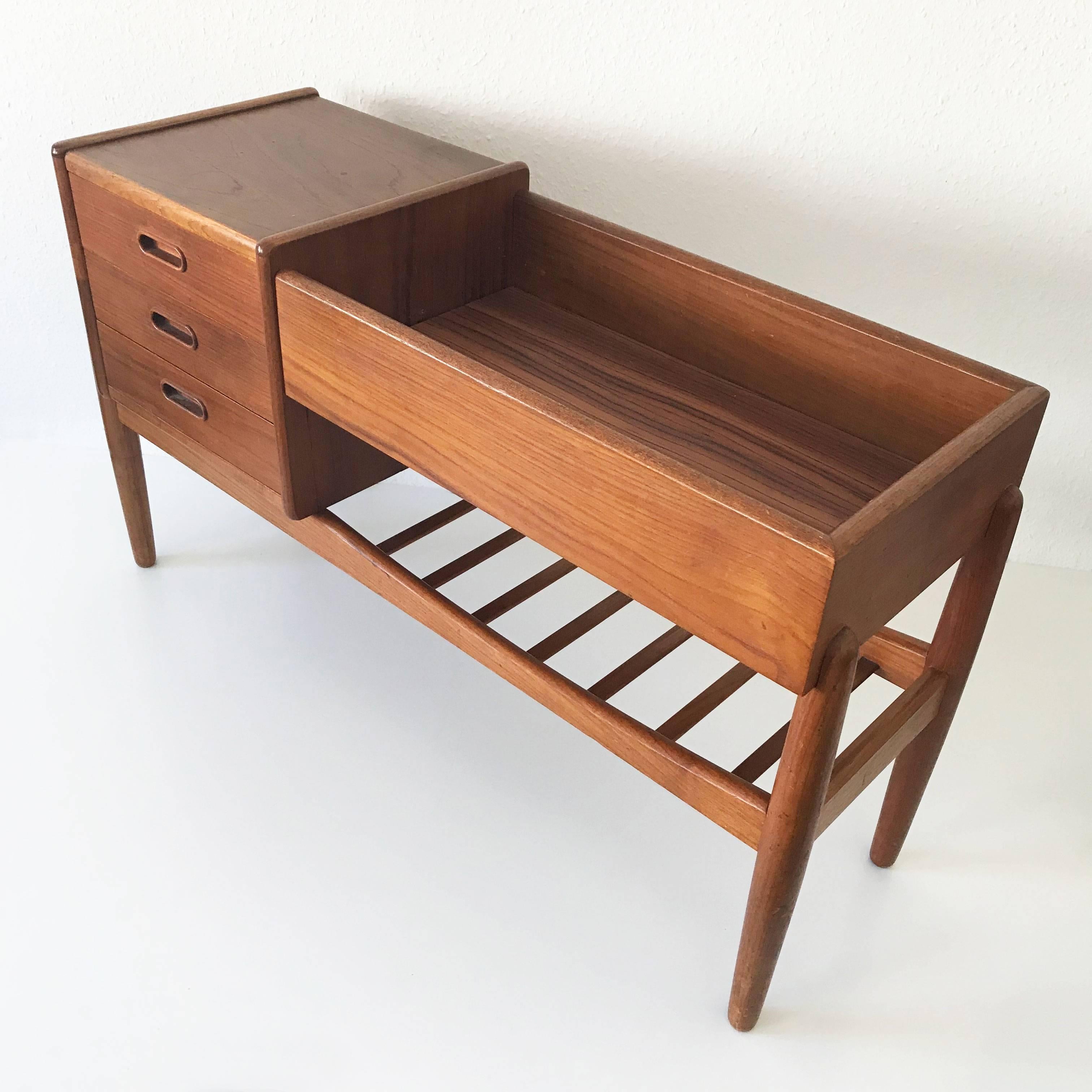 plant box cabinet