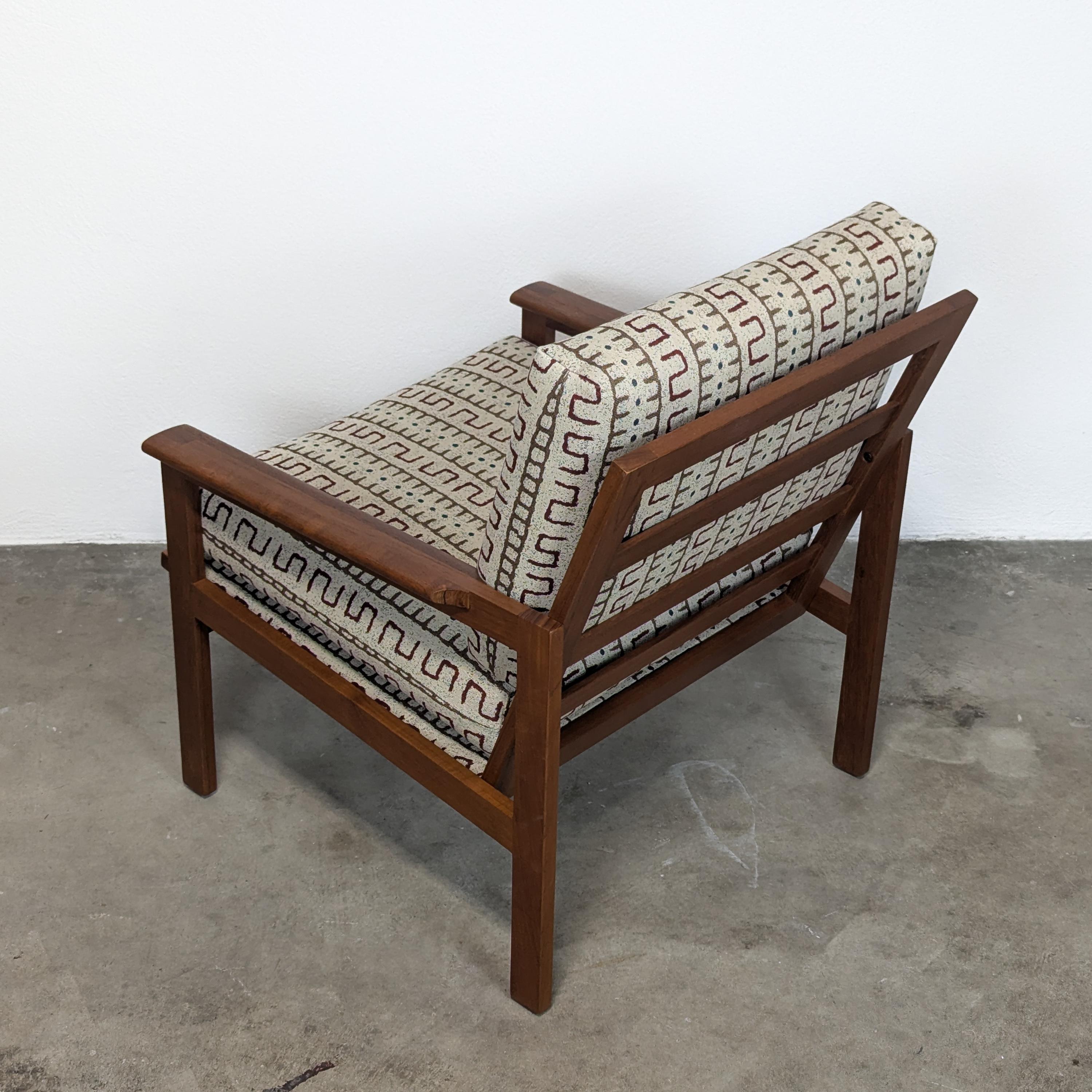 Butaca danesa Capella de teca, Illum Wikkelsø para Niels Eilersen, c. 1960 en venta 7