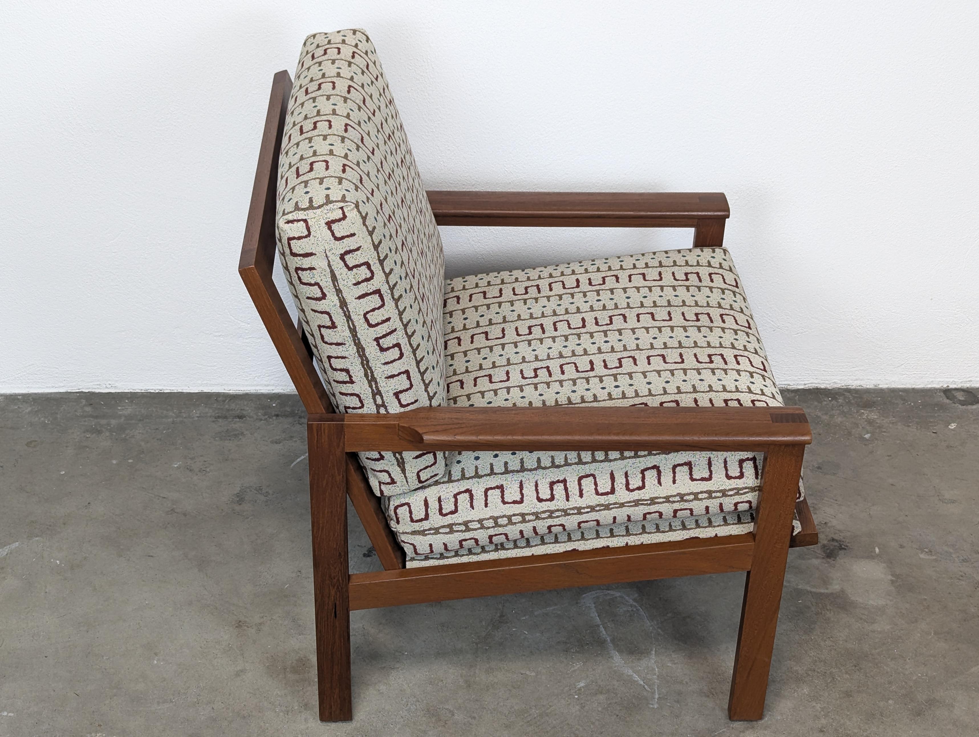 Butaca danesa Capella de teca, Illum Wikkelsø para Niels Eilersen, c. 1960 en venta 2