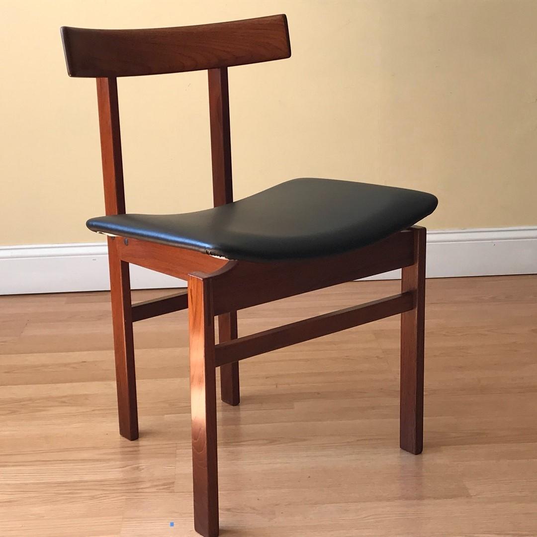 Danish Teak Chair Model #193 by Inger Klingenberg for France & Søn In Good Condition For Sale In Dallas, TX