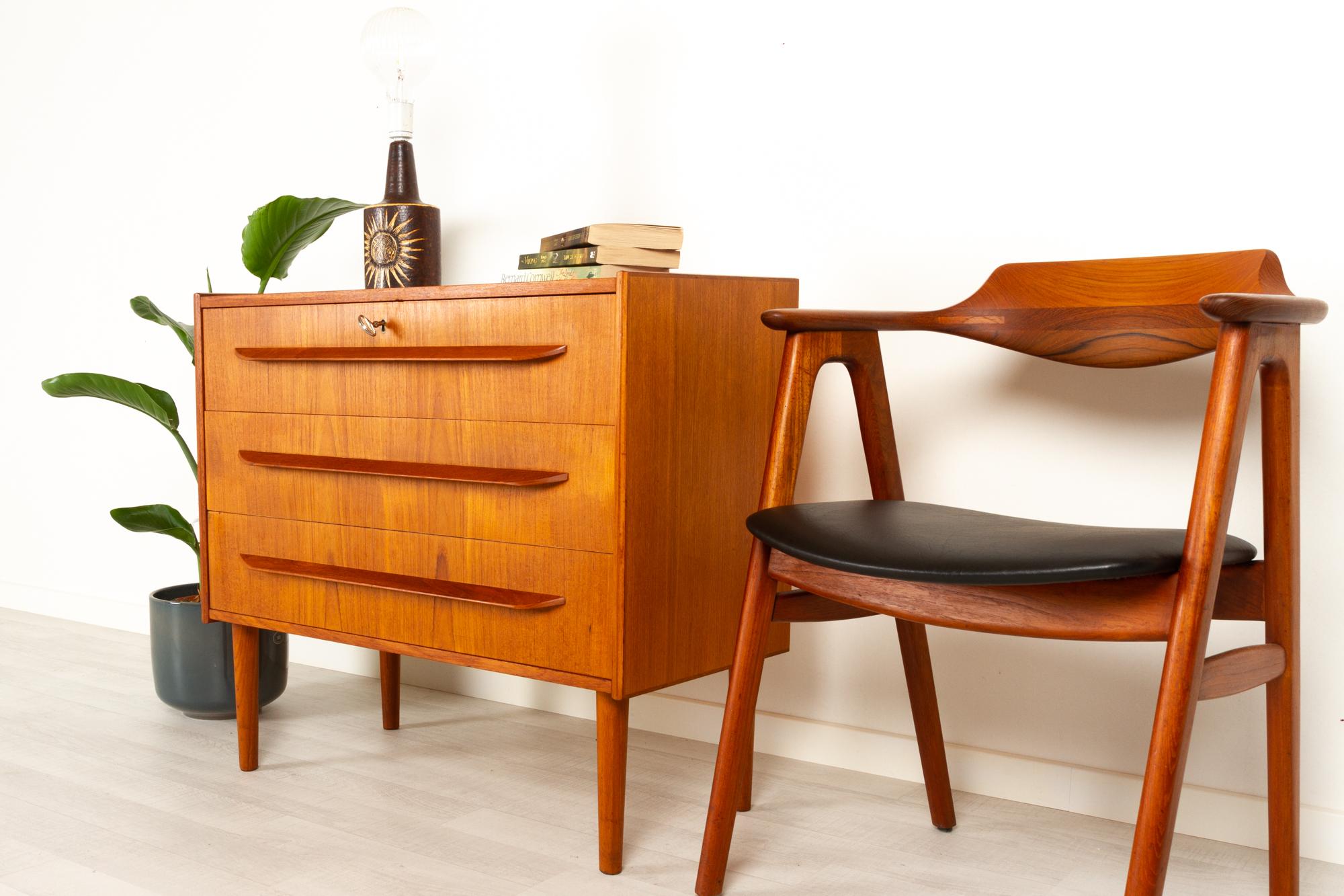 Danish Teak Chest of Drawers, 1960s 12