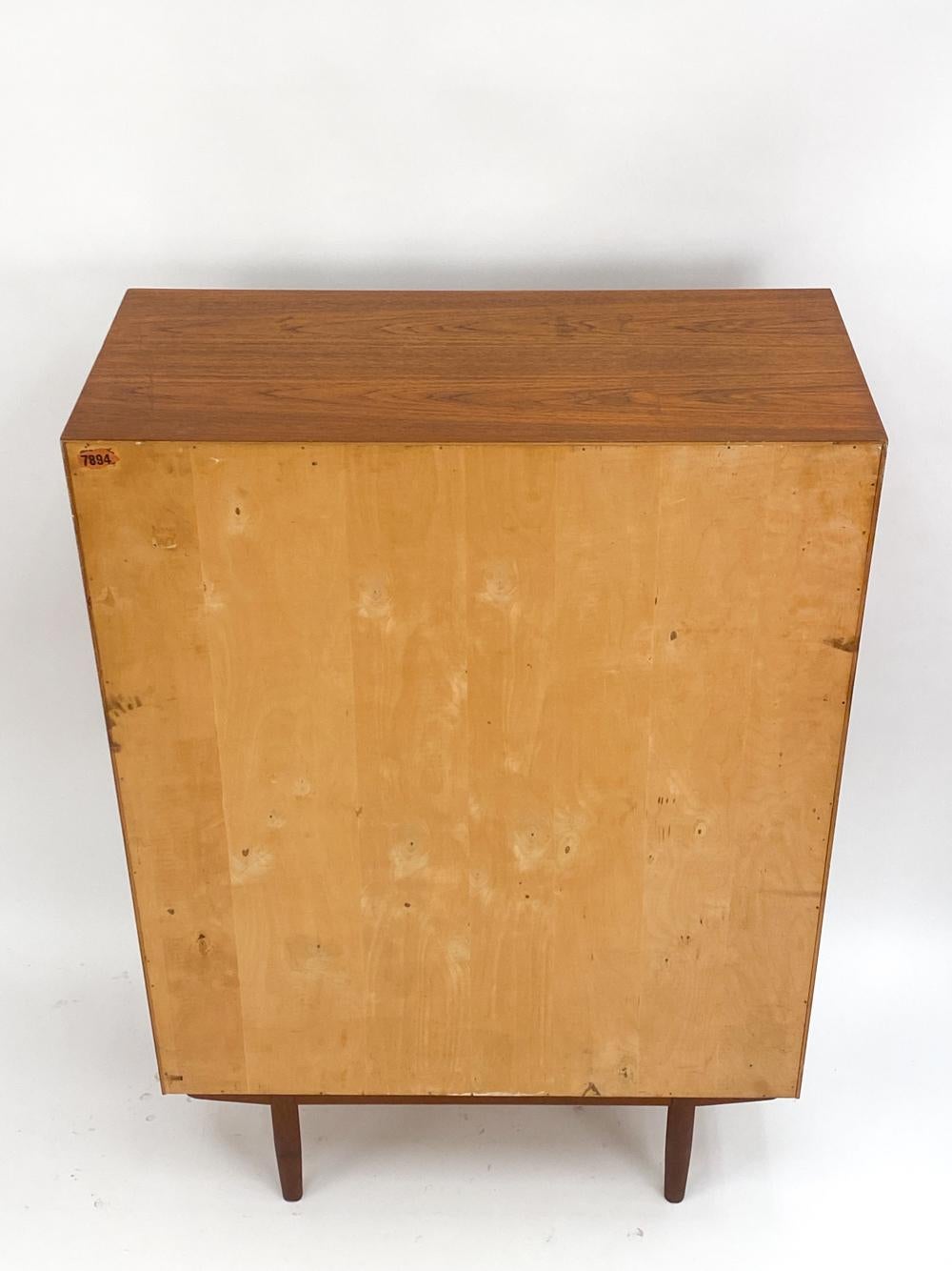 Danish Teak Chest of Drawers By Borge Mogensen For Soborg, C.1950's For Sale 5