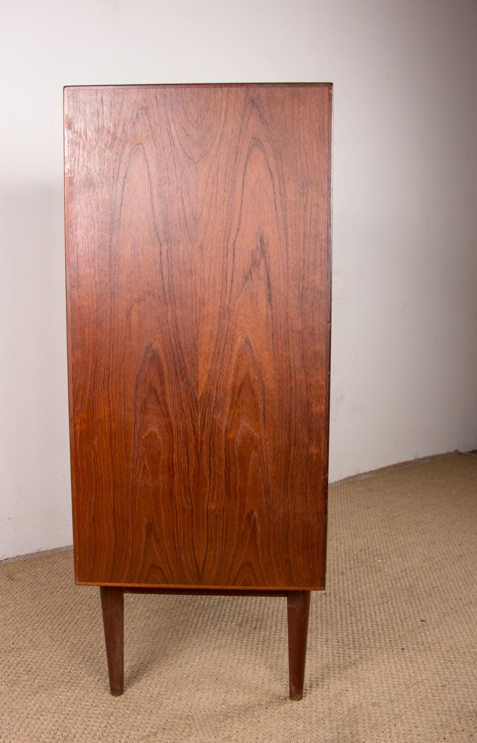 Danish teak chest of drawers or 