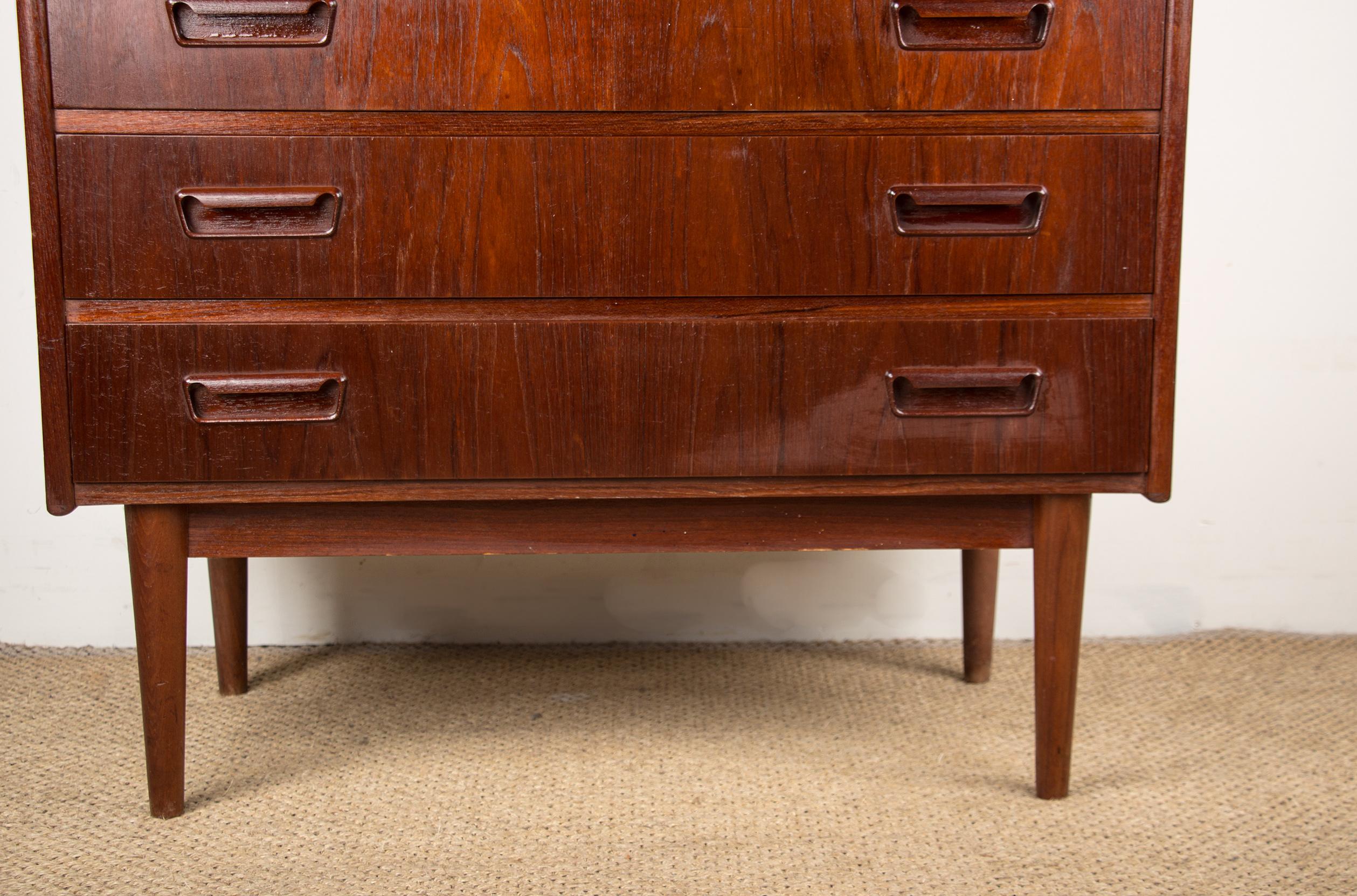 Teak Danish teak chest of drawers or 