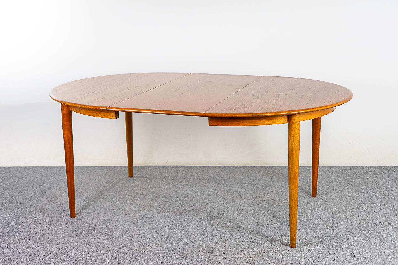 Danish Teak Circular Dining Table For Sale 2