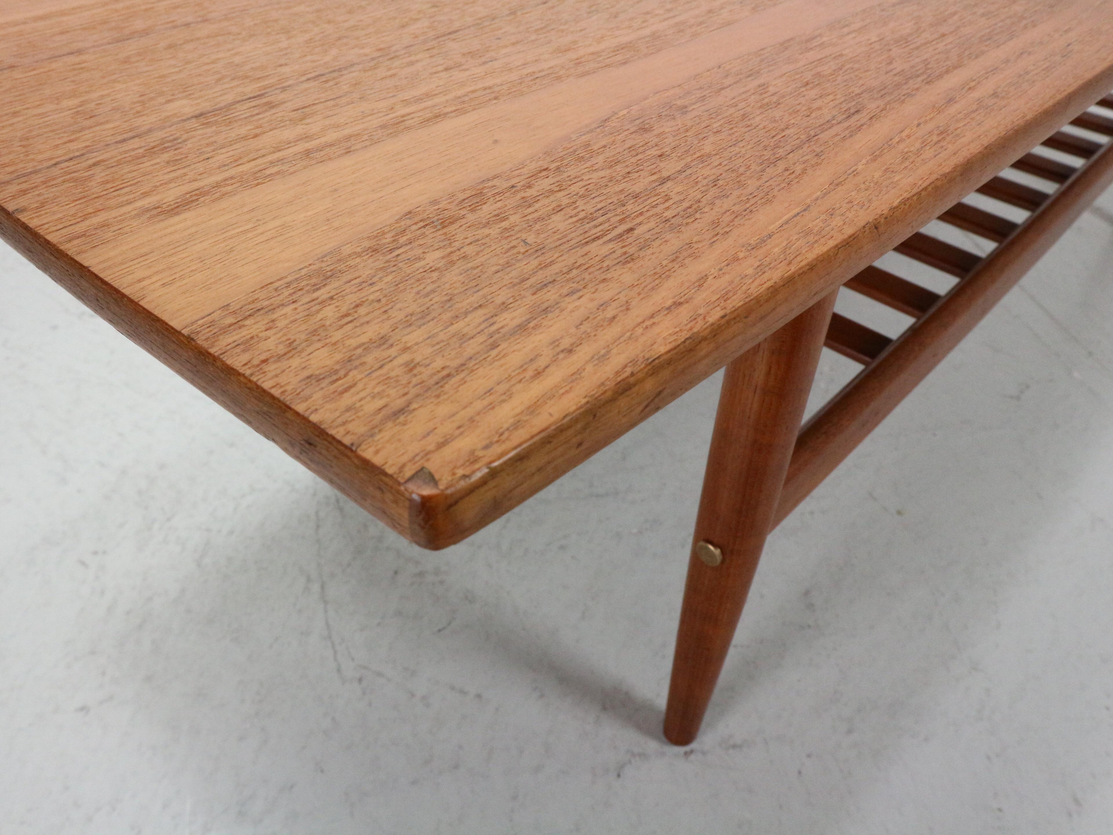 Danish teak coffee table attributed to Grete Jalk, 1960's For Sale 5