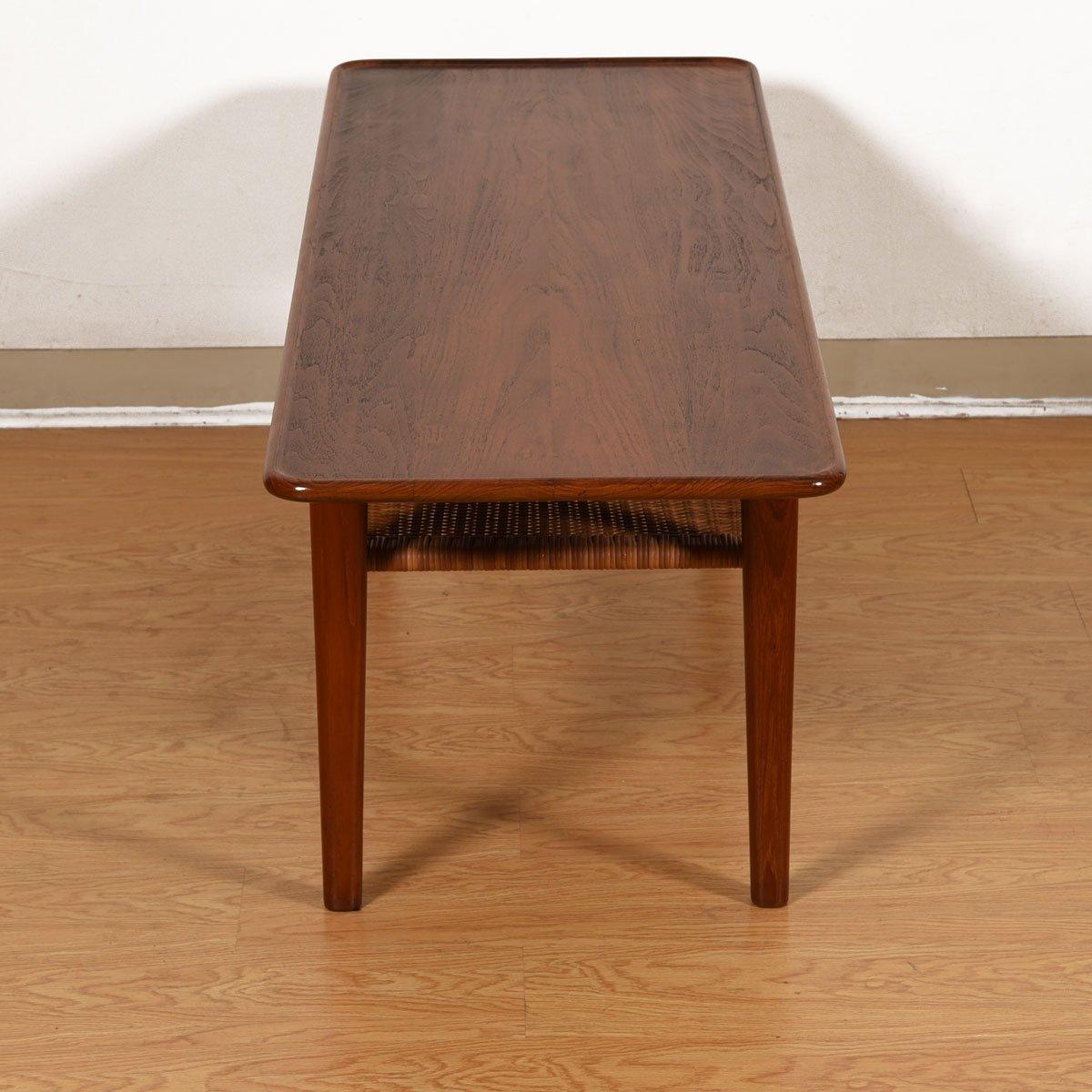 Danish Teak Coffee Table by Hans Wegner for Andreas Tuck In Excellent Condition For Sale In Kensington, MD