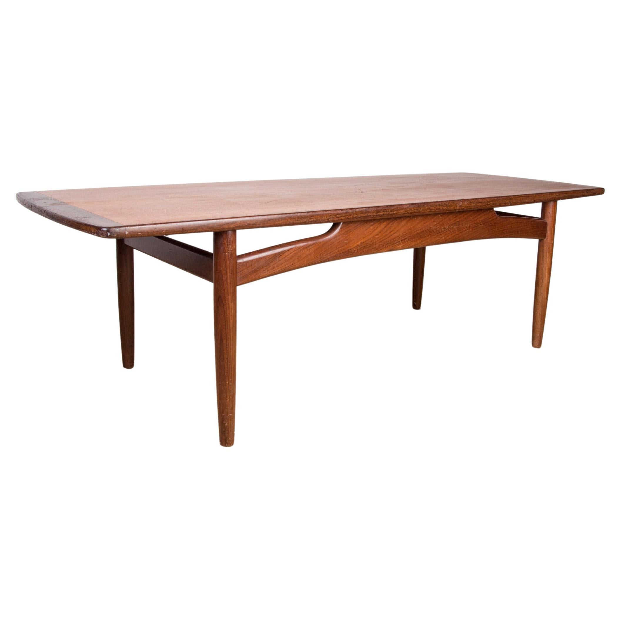 Table basse danoise en teck par HE Mobler, 1960.