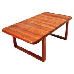 Mesa baja danesa de teca de Niels Bach para Randers Möbel