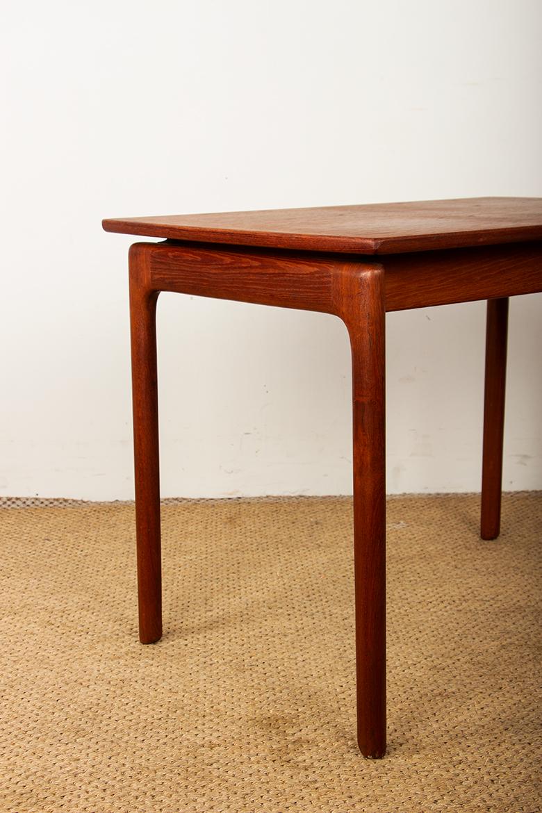 Dänischer Couchtisch aus Teakholz Modell 019 von Ole Wansher für Poul Jeppesen 1960. im Angebot 5