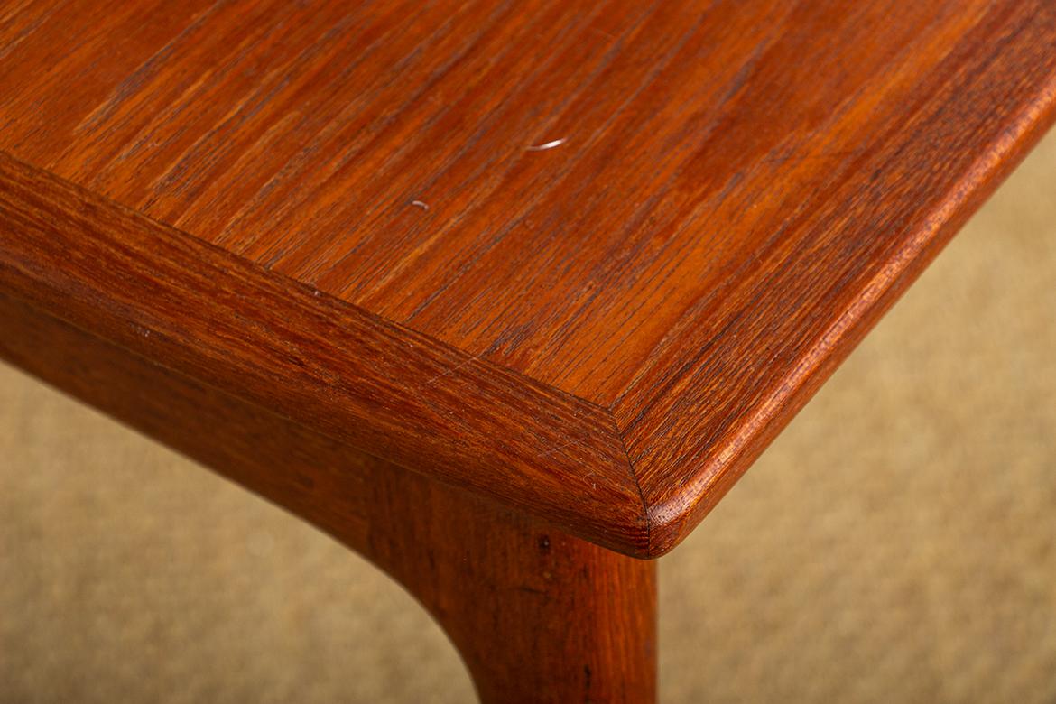 Dänischer Couchtisch aus Teakholz Modell 019 von Ole Wansher für Poul Jeppesen 1960. im Angebot 7