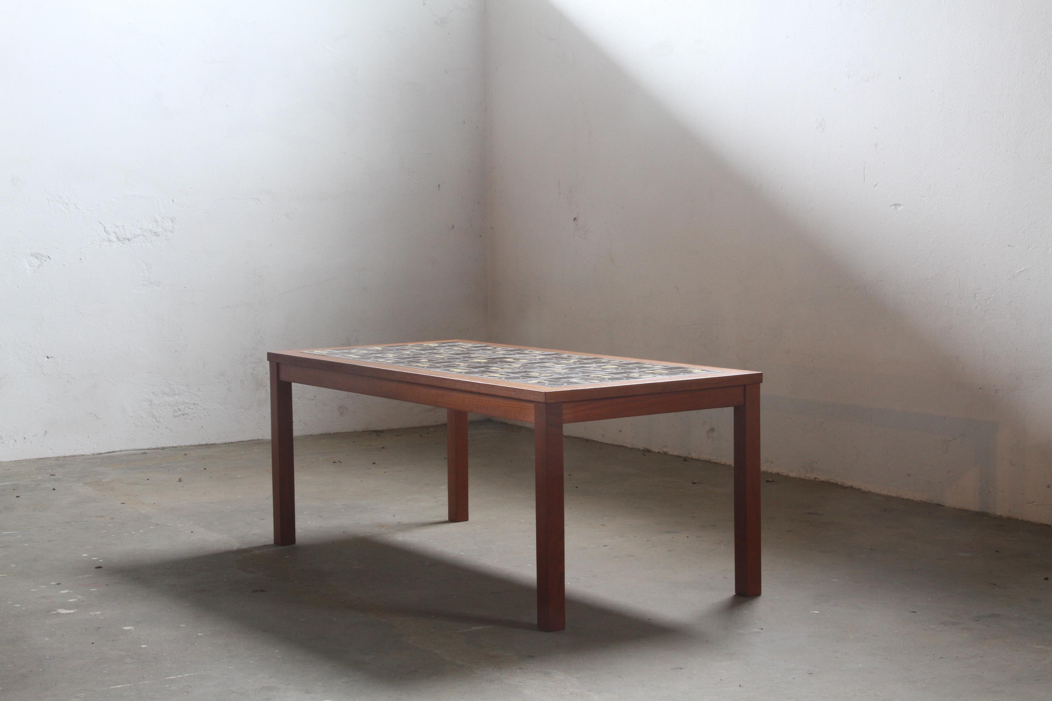 Danish Teak Coffee Table with Ceramic Tile Top, 1960s For Sale 6