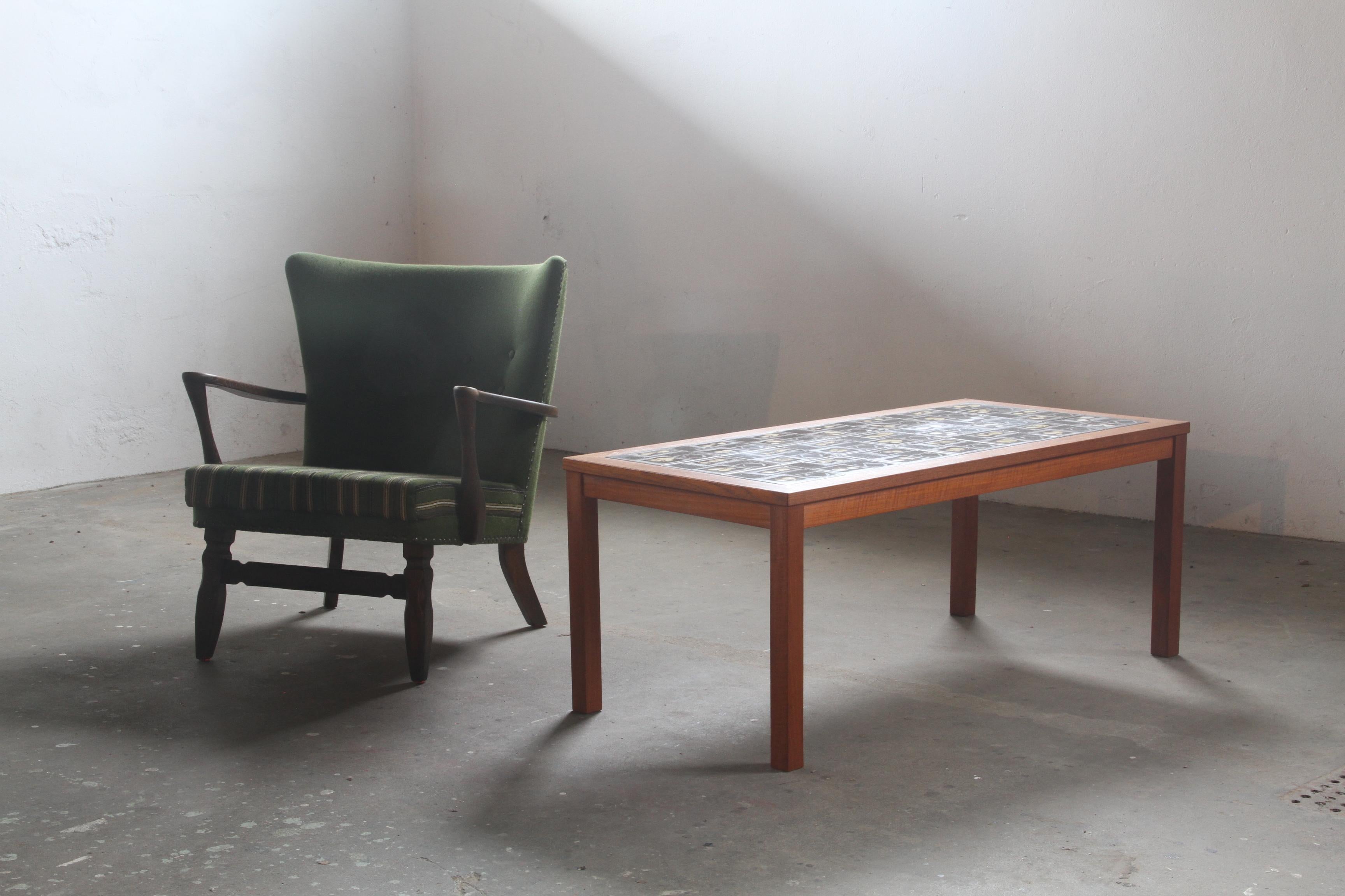 Danish Teak Coffee Table with Ceramic Tile Top, 1960s For Sale 2