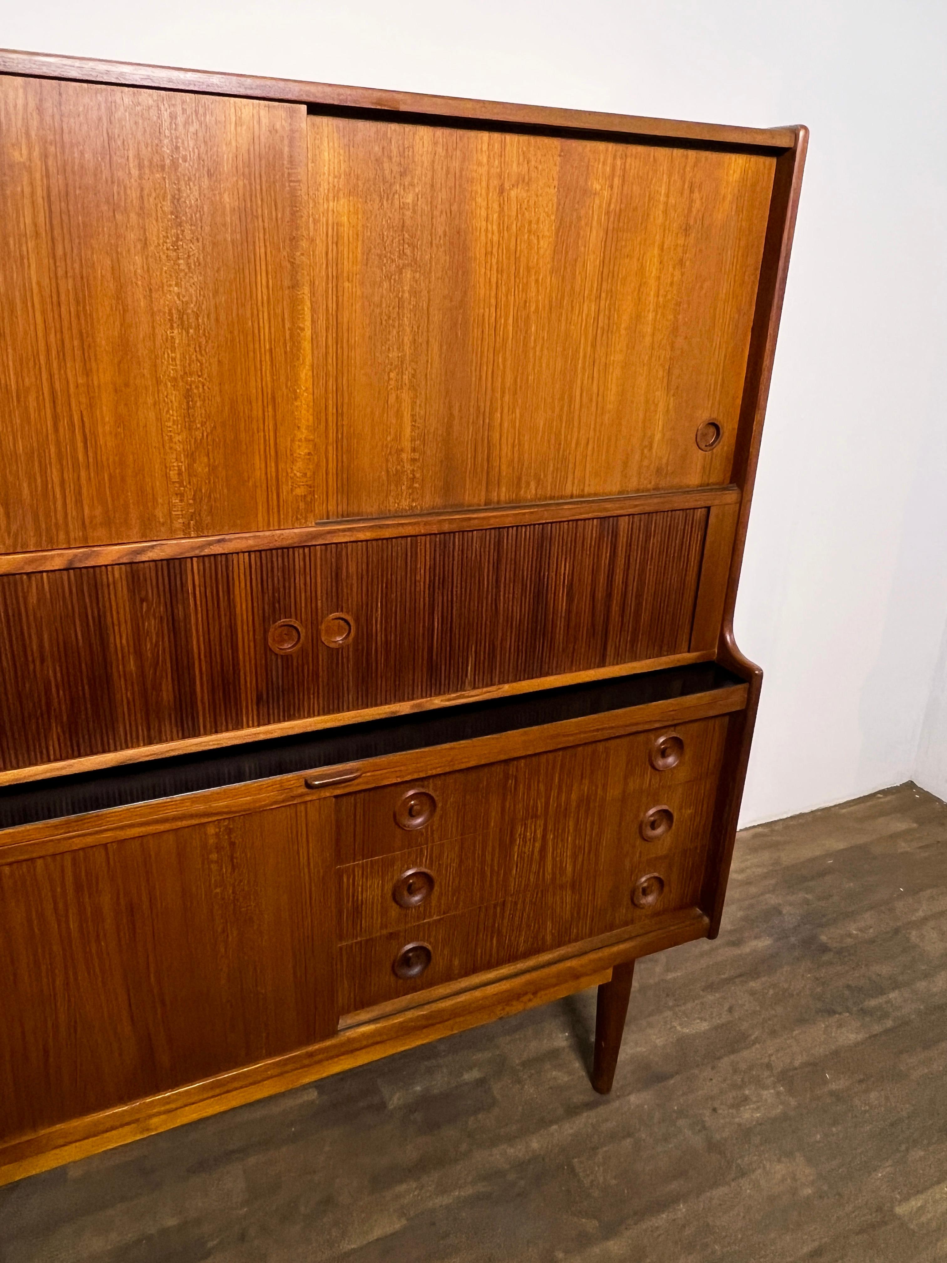 Danish Teak Credenza Attributed to Johannes Anderson, Circa 1960s In Good Condition In Peabody, MA