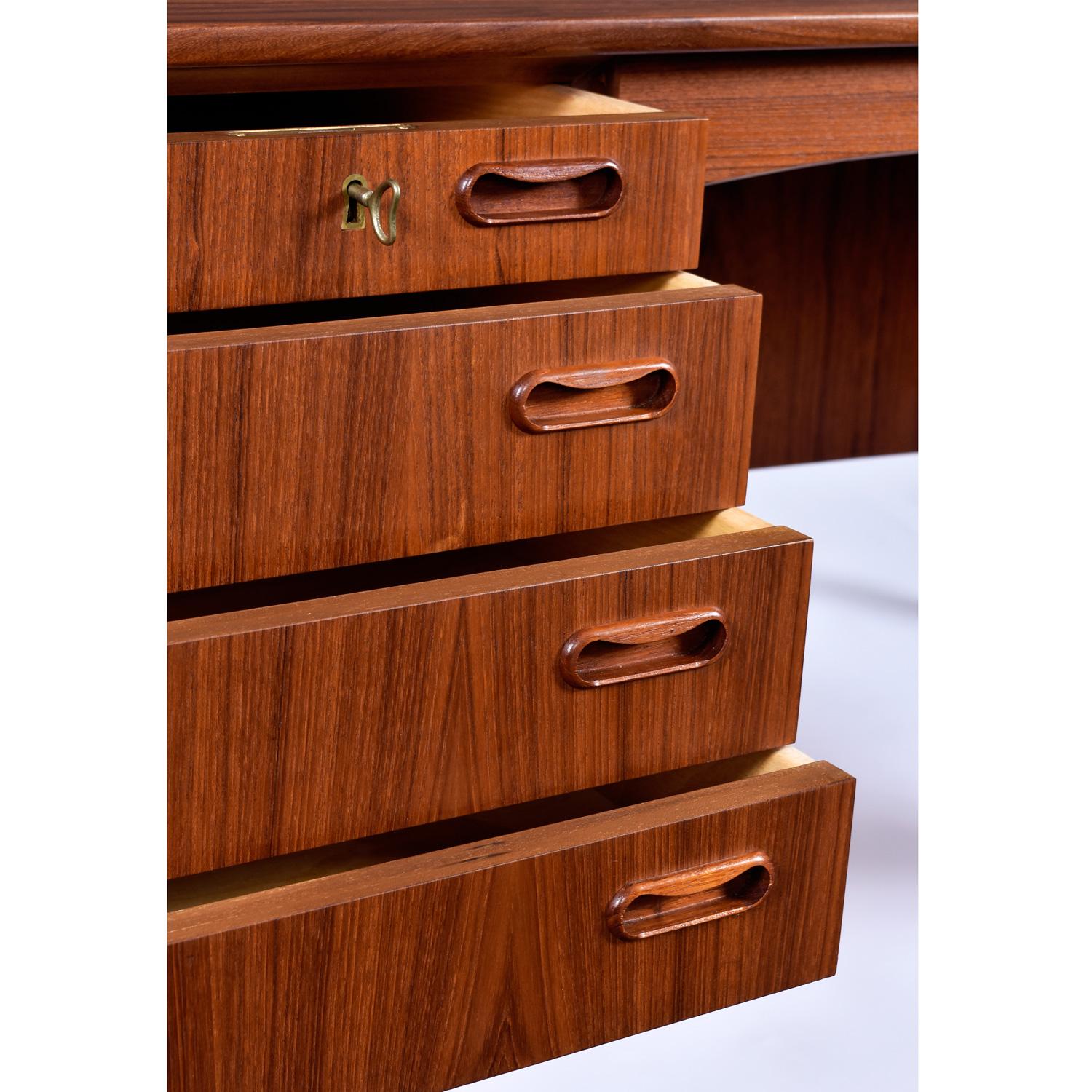 Danish Teak Curved Top Desk with Bookcase Cabinet by Svend Madsen for HP Hansen 5