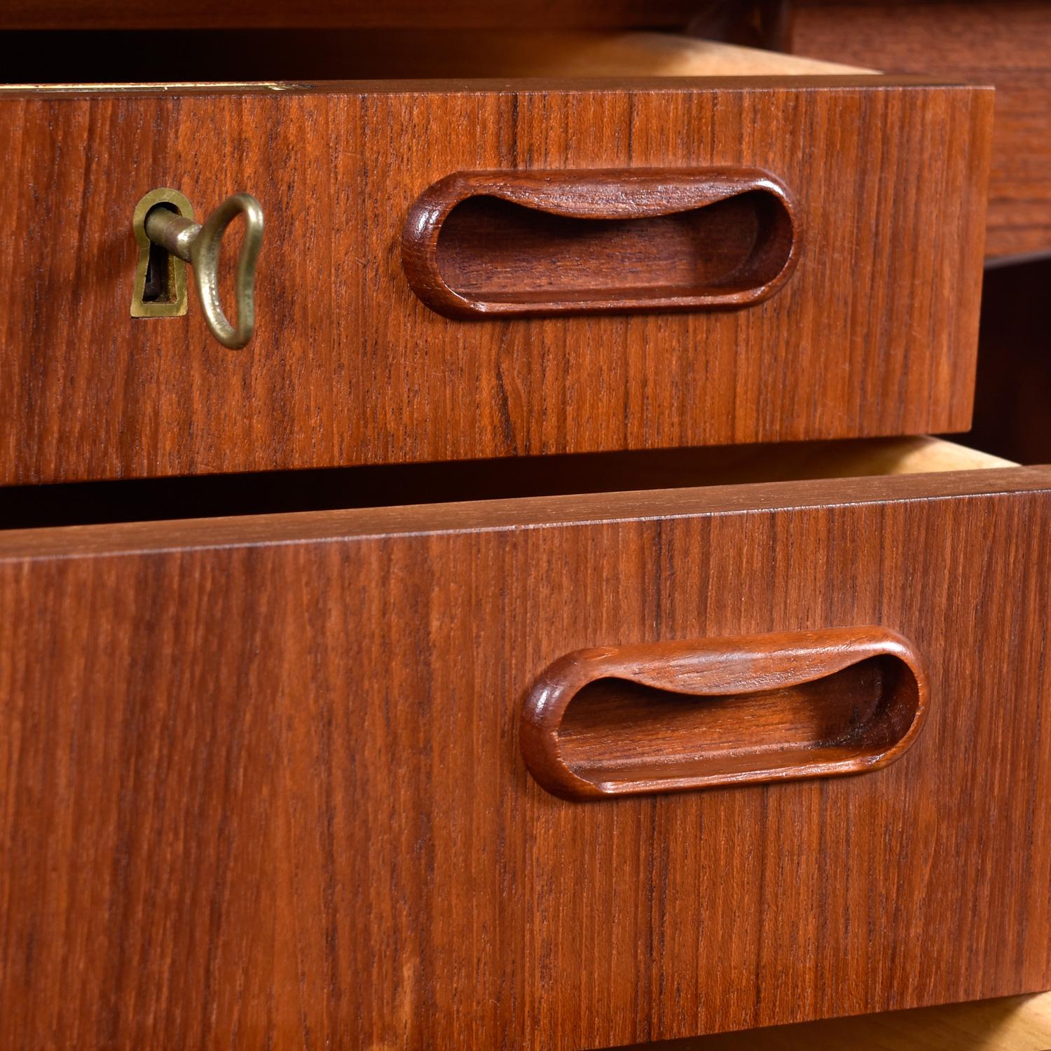 Danish Teak Curved Top Desk with Bookcase Cabinet by Svend Madsen for HP Hansen 6