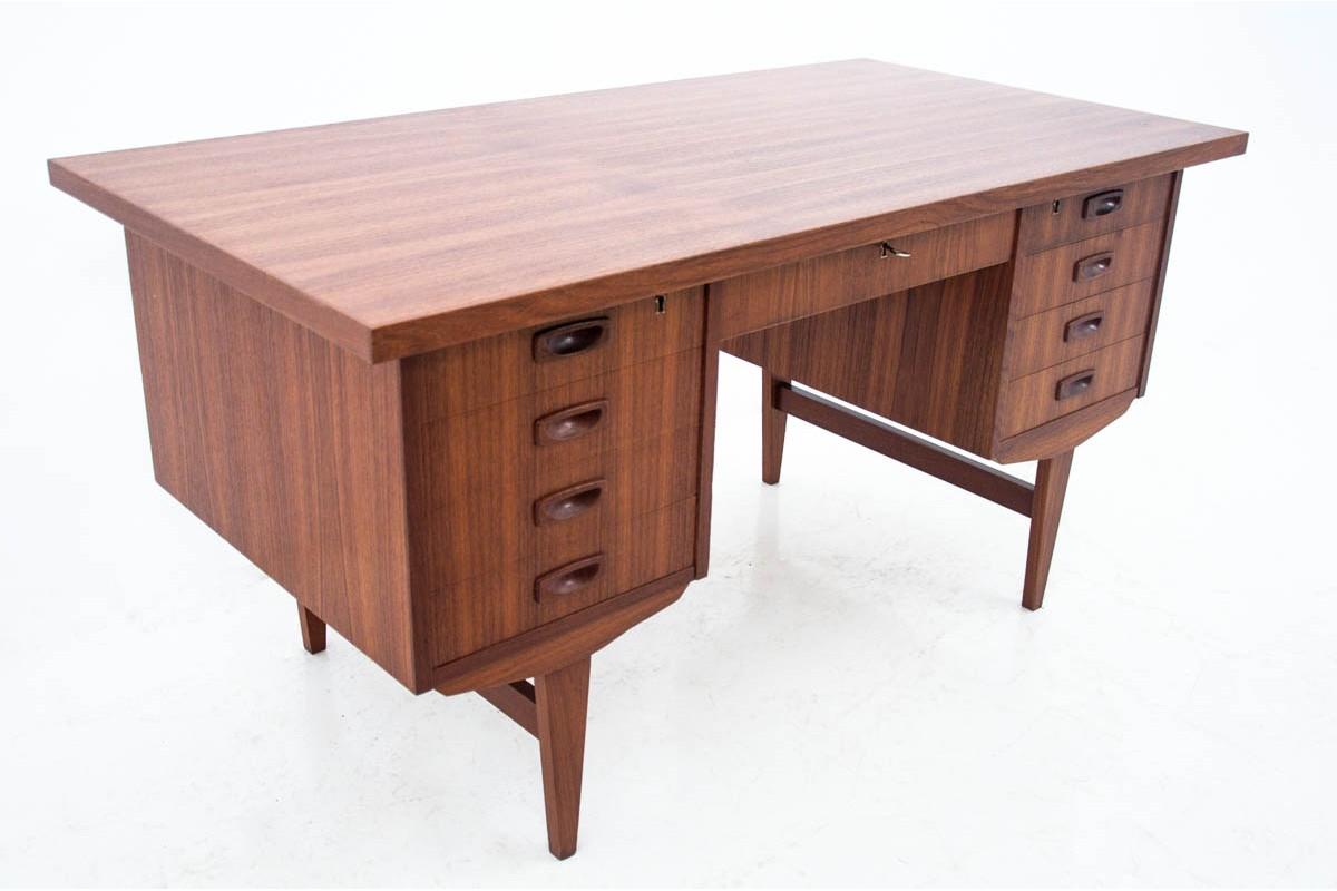 Scrivania danese in teak, anni '60 in vendita 3