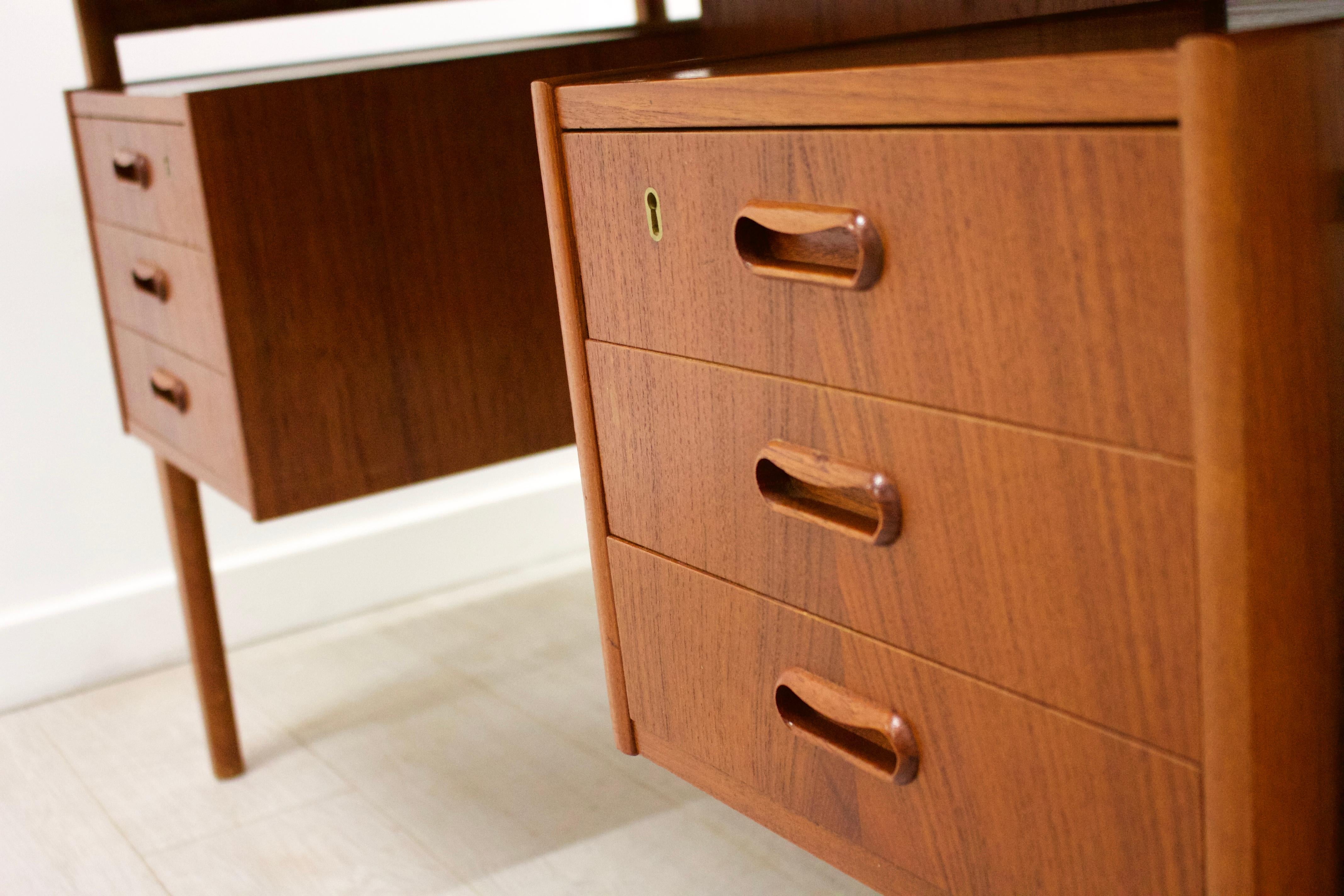 Mid-Century Modern Danish Teak Desk, 1960s