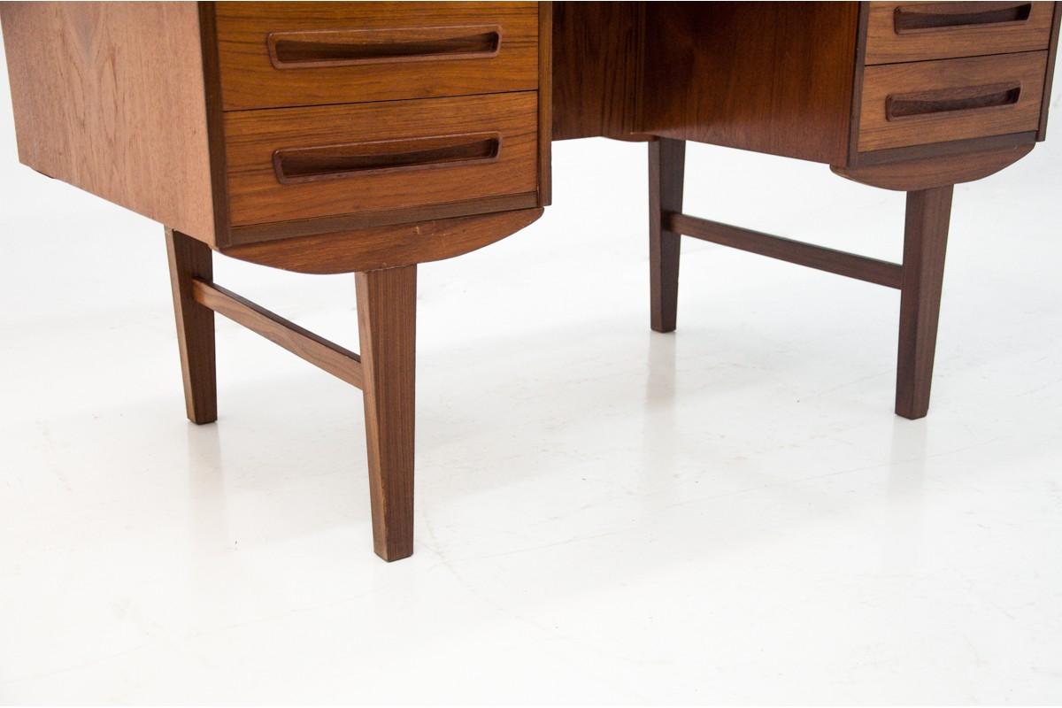 Danish Teak Desk, 1960s In Good Condition In Chorzów, PL