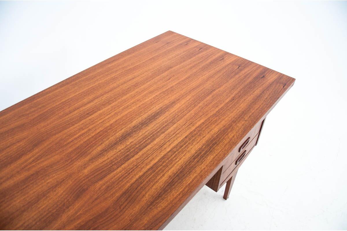 Scrivania danese in teak, anni '60 In condizioni buone in vendita a Chorzów, PL