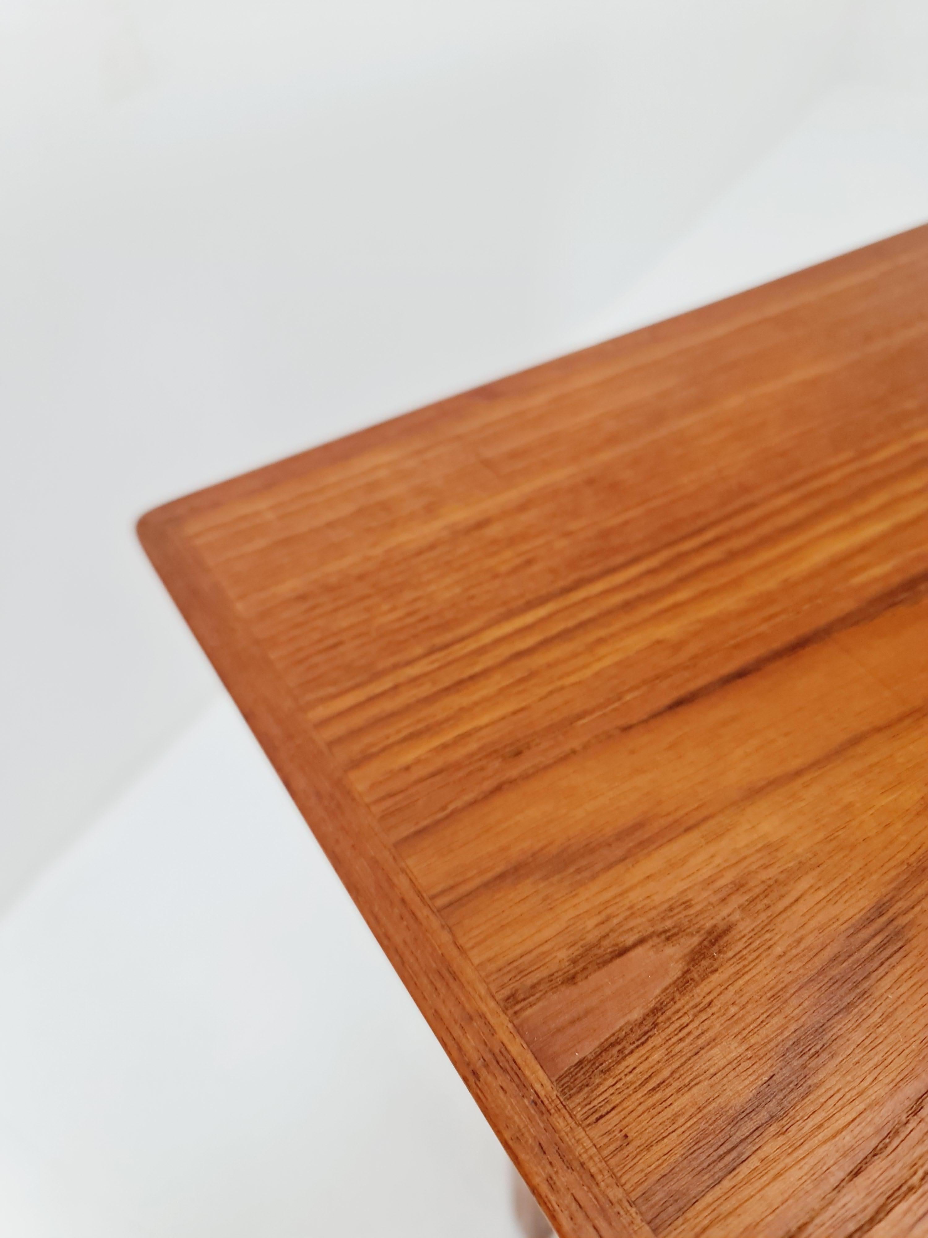 Scrivania danese in teak di Henning Jorgensen per Fredericia Denmark, anni '60 in vendita 10